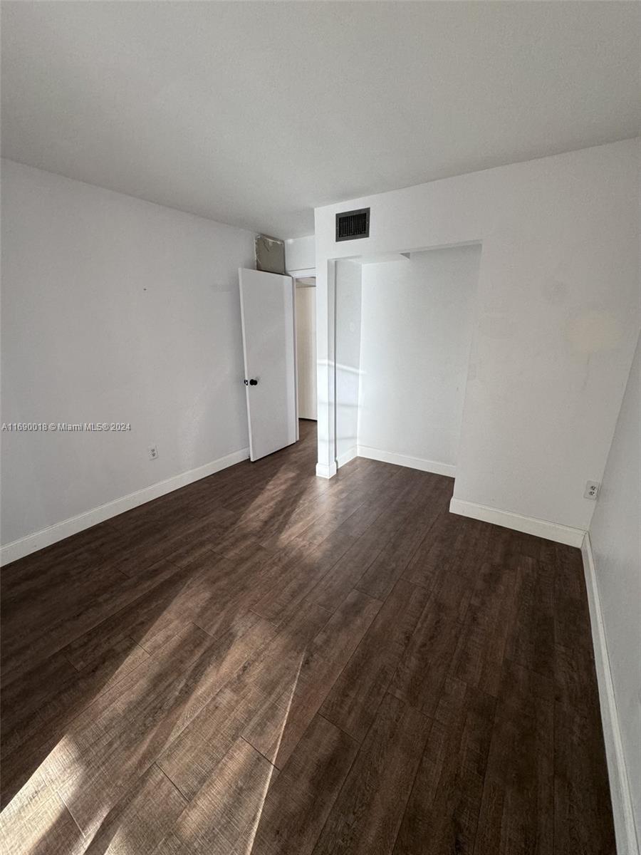 COUNTRYSIDE VILLAGE CONDO - Residential