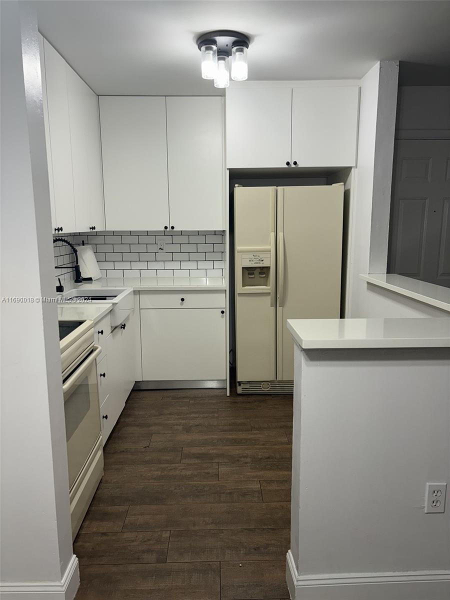 COUNTRYSIDE VILLAGE CONDO - Residential