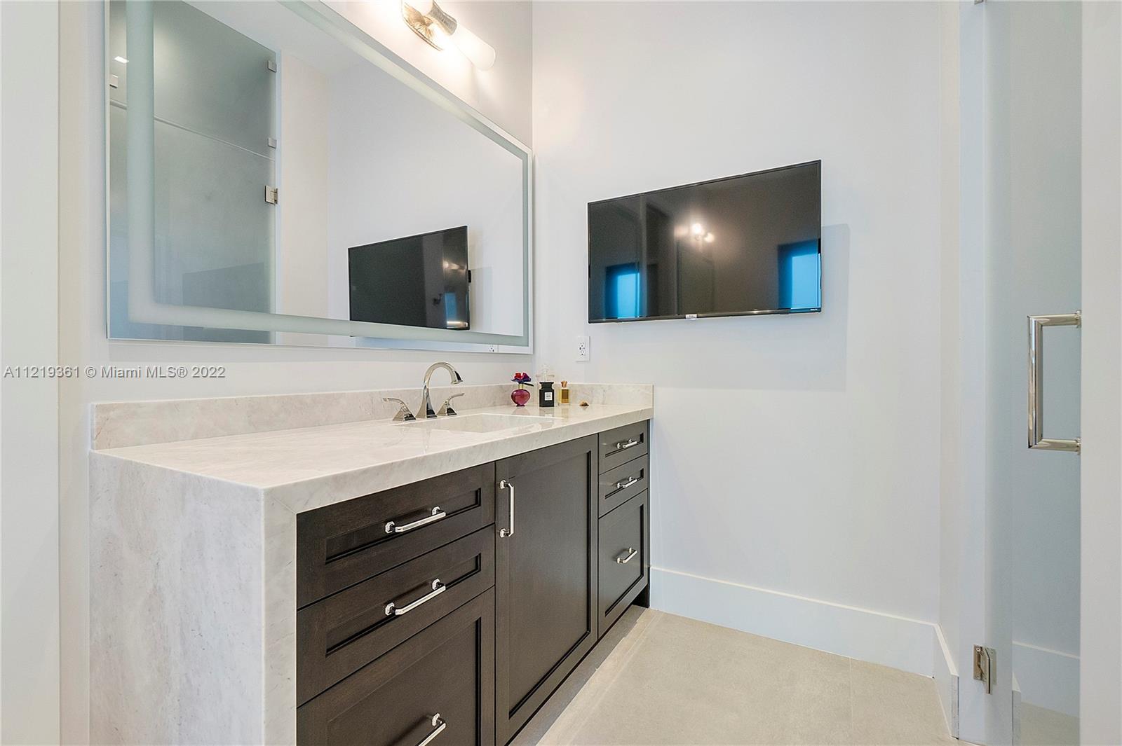 PHILARTHRIA - Residential