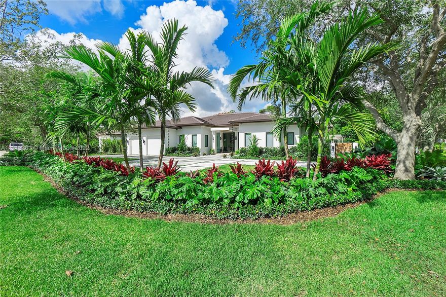 Brand New state of the art home in North Pinecrest 
Luxe-living as it finest. A split plan 5 BR/5BA built in 2022, Featuring extra high ceilings, private foyer entrance  large open floor plan.  Enjoy a fully equipped gourmet kit w/ custom designed wood cabinets, Subzero freezer, fridge & wine cooler/wolf appl, dual stove & Quartz counters, oversize isle w/coffee station & bar. pool with Spa w/heater, outdoor kitchen and a cabana bath. This stunning property offers 3 on-suite bedrooms. Master suite features coffee station and built-in fridge, walk-in closets, expansive glass enclosed shower & tub, smart toilet, linen closets & TV. Elec. shades, wood floors, 3 car garage, parking for 10+ cars, Elec car charging station, laundry room, impact windows & doors.
No detail was left behind!!!