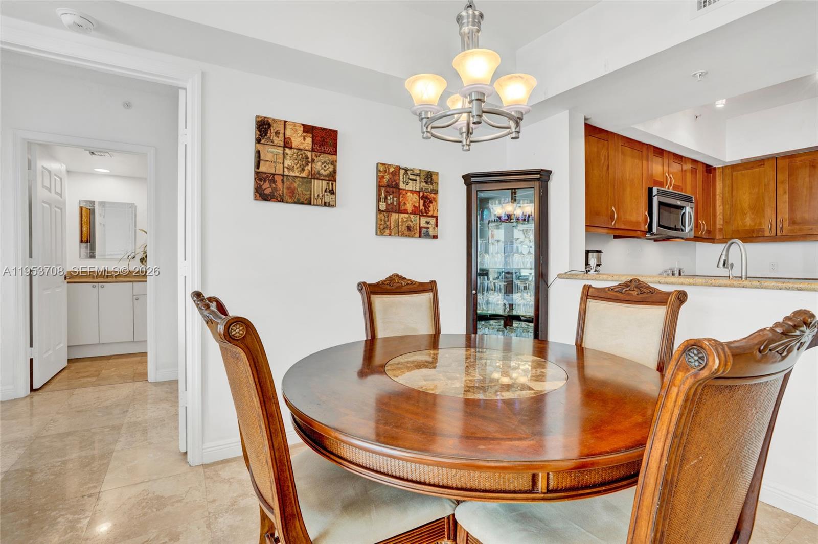 DUO CONDOMINIUM EAST - Residential