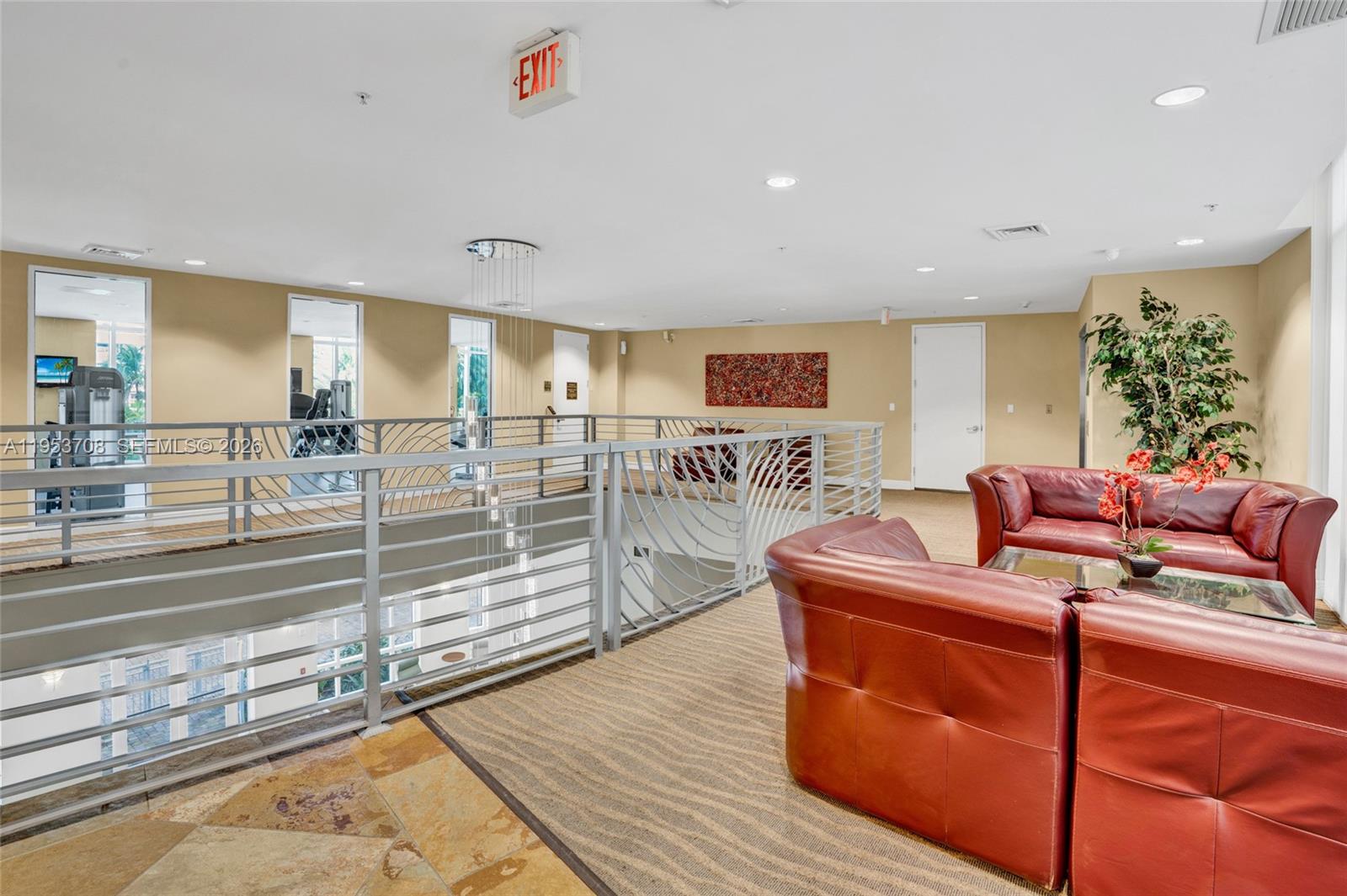 DUO CONDOMINIUM EAST - Residential