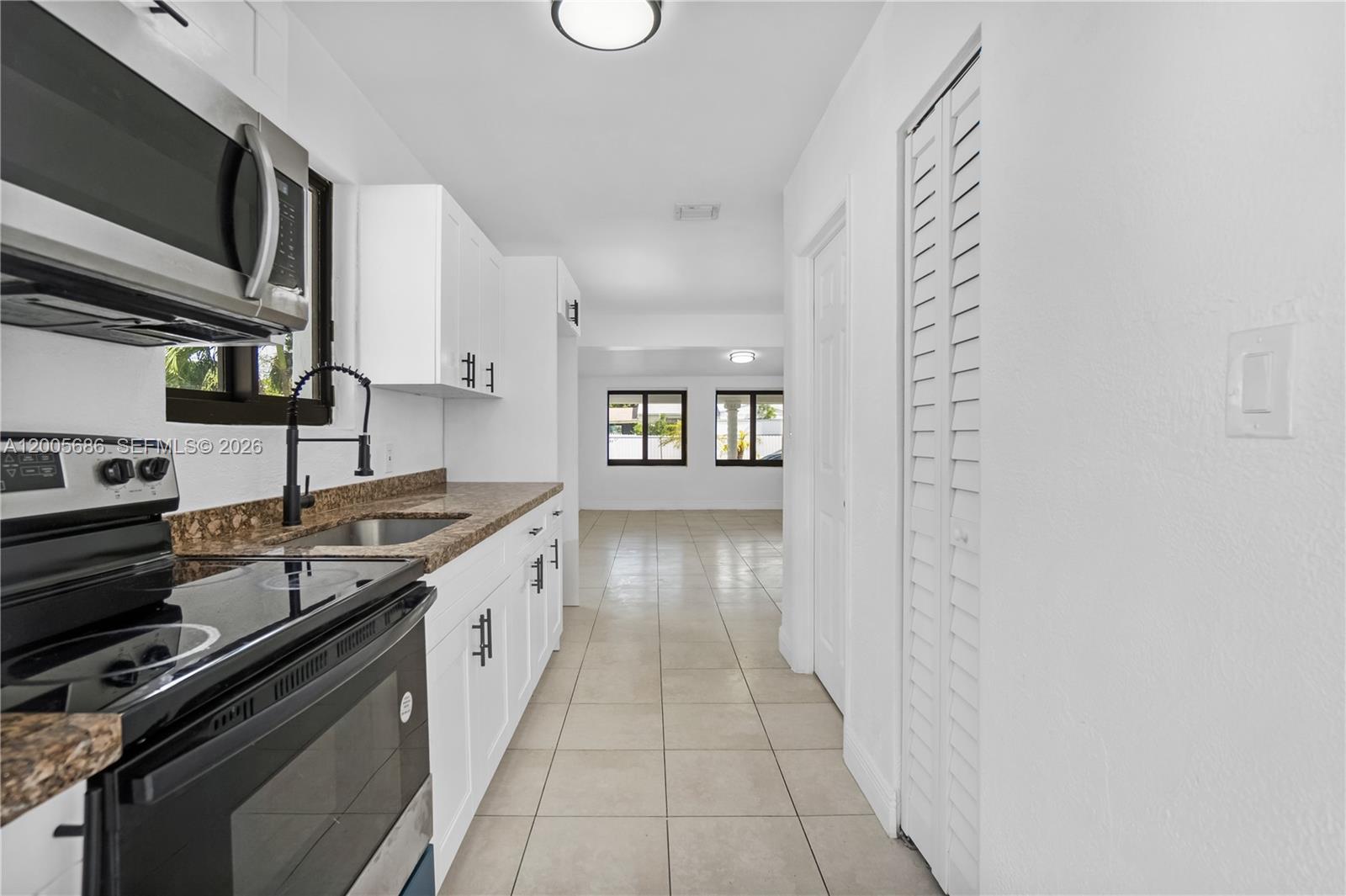 PALM PARK - Residential