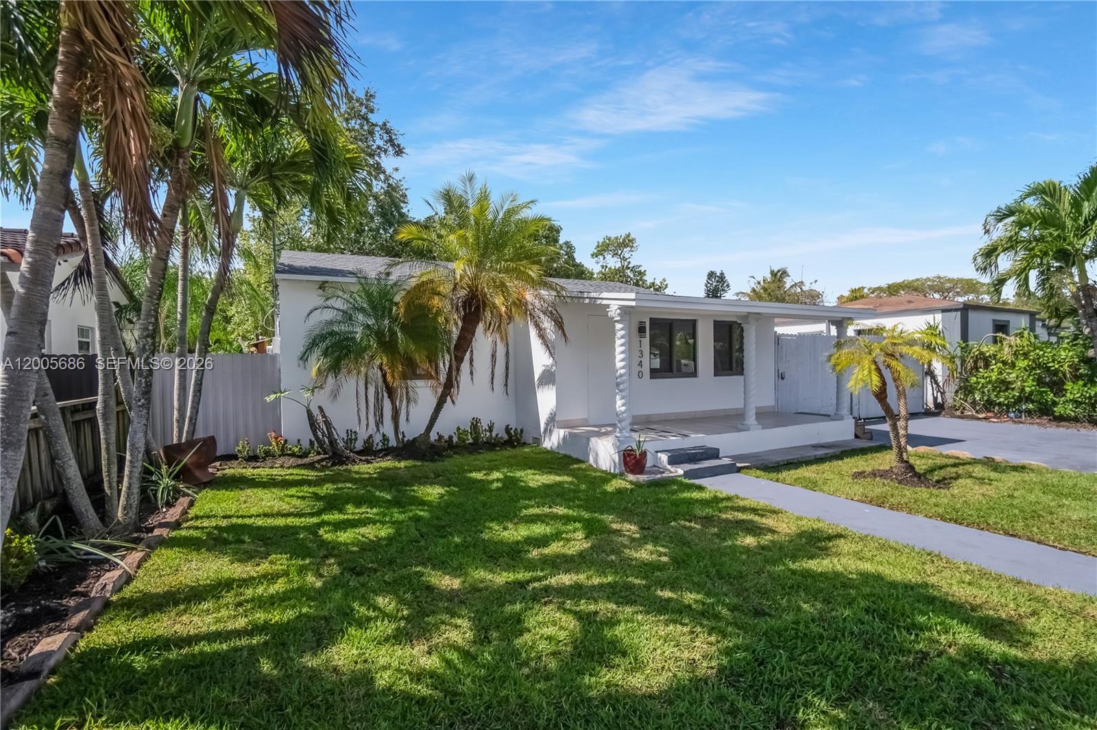 PALM PARK - Residential