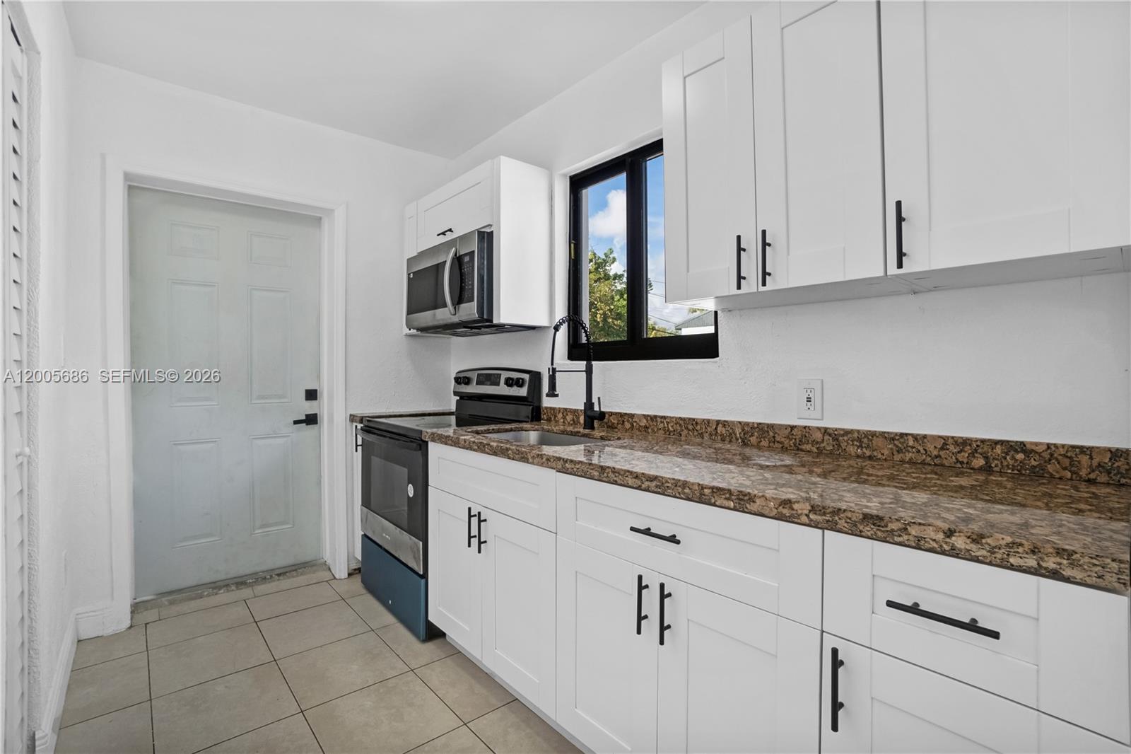 PALM PARK - Residential