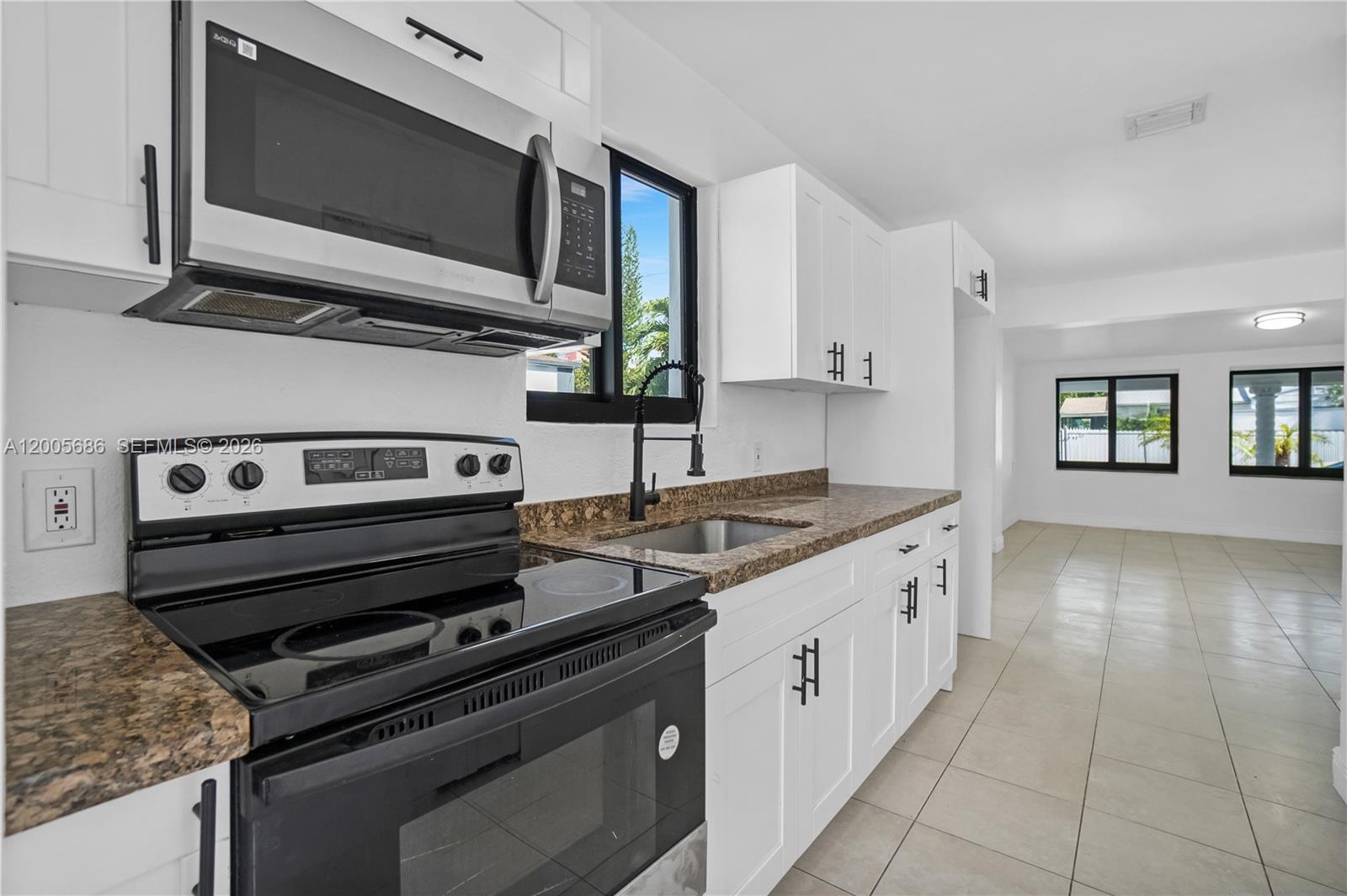 PALM PARK - Residential