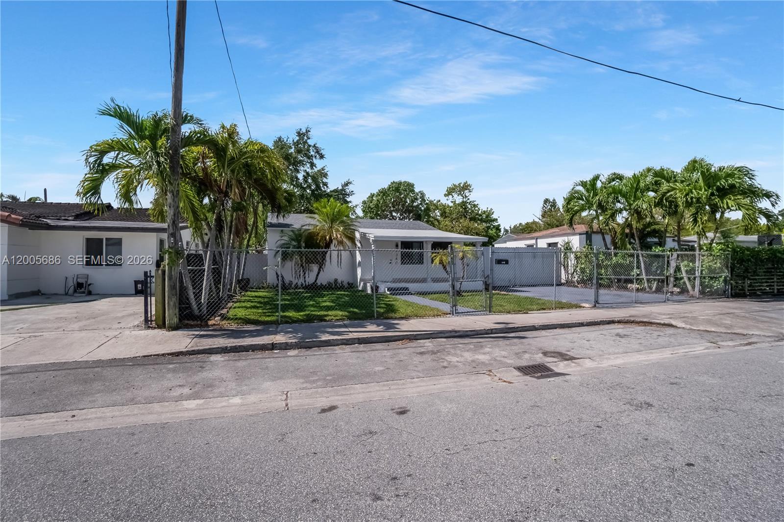 PALM PARK - Residential