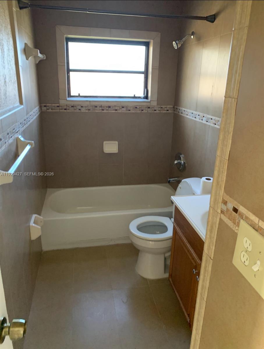 14301 SW 105th Ave 0