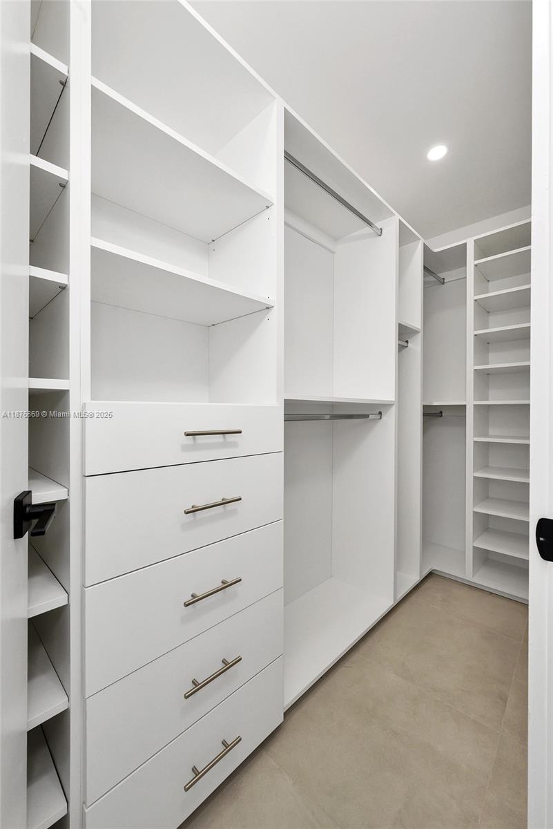 WESTMOOR PARK - Residential