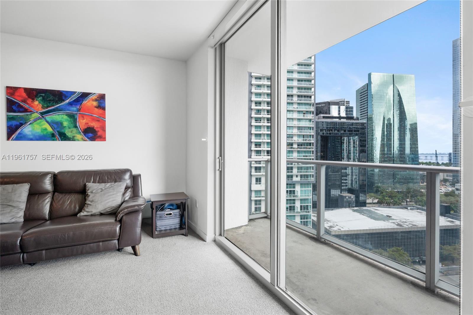 1100 MILLECENTO RESIDENCE - Residential