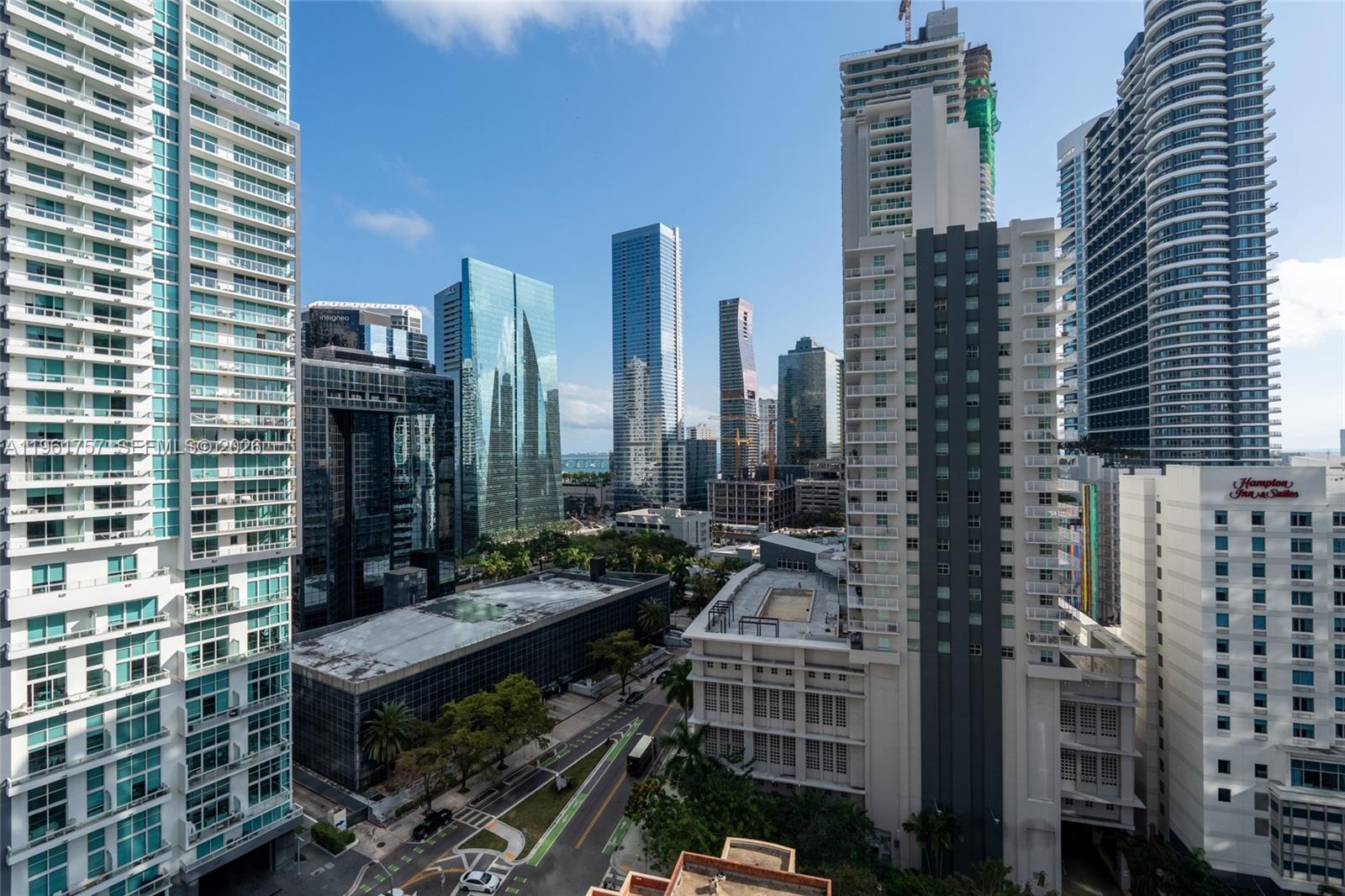 1100 MILLECENTO RESIDENCE - Residential