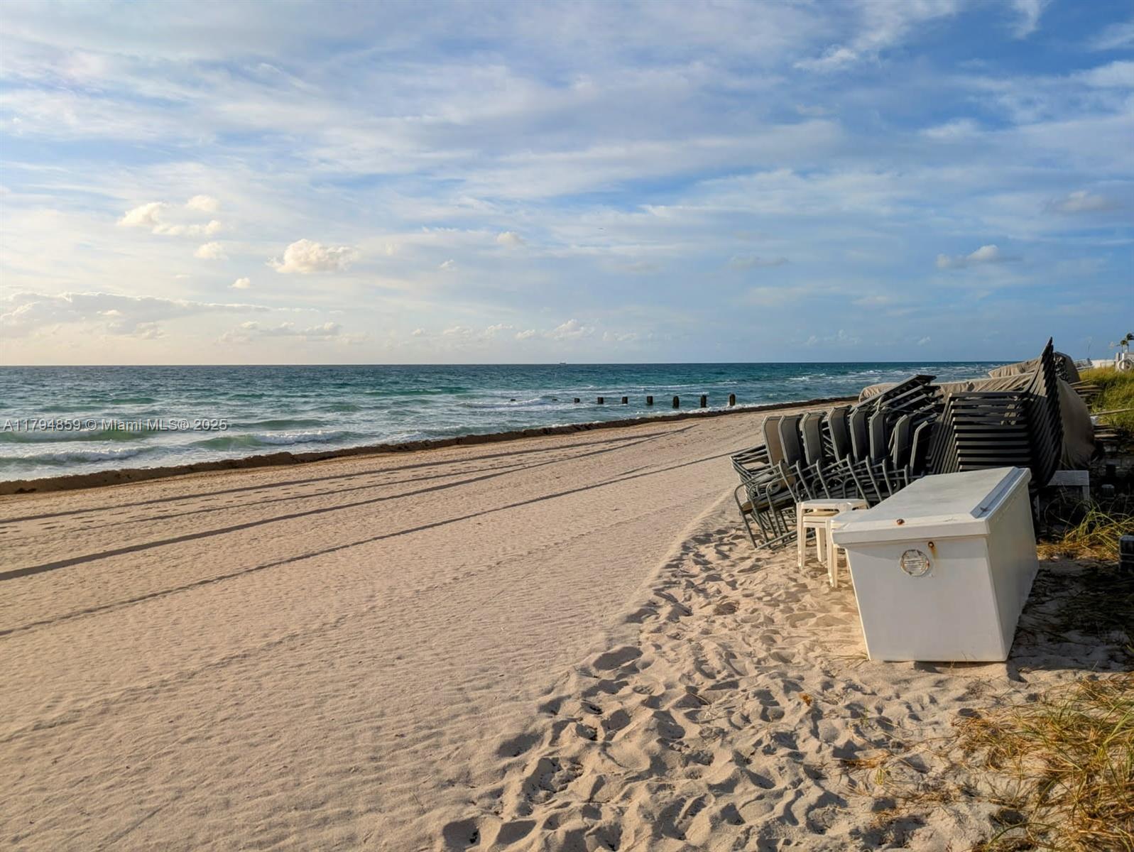 BALMORAL CONDO - Residential