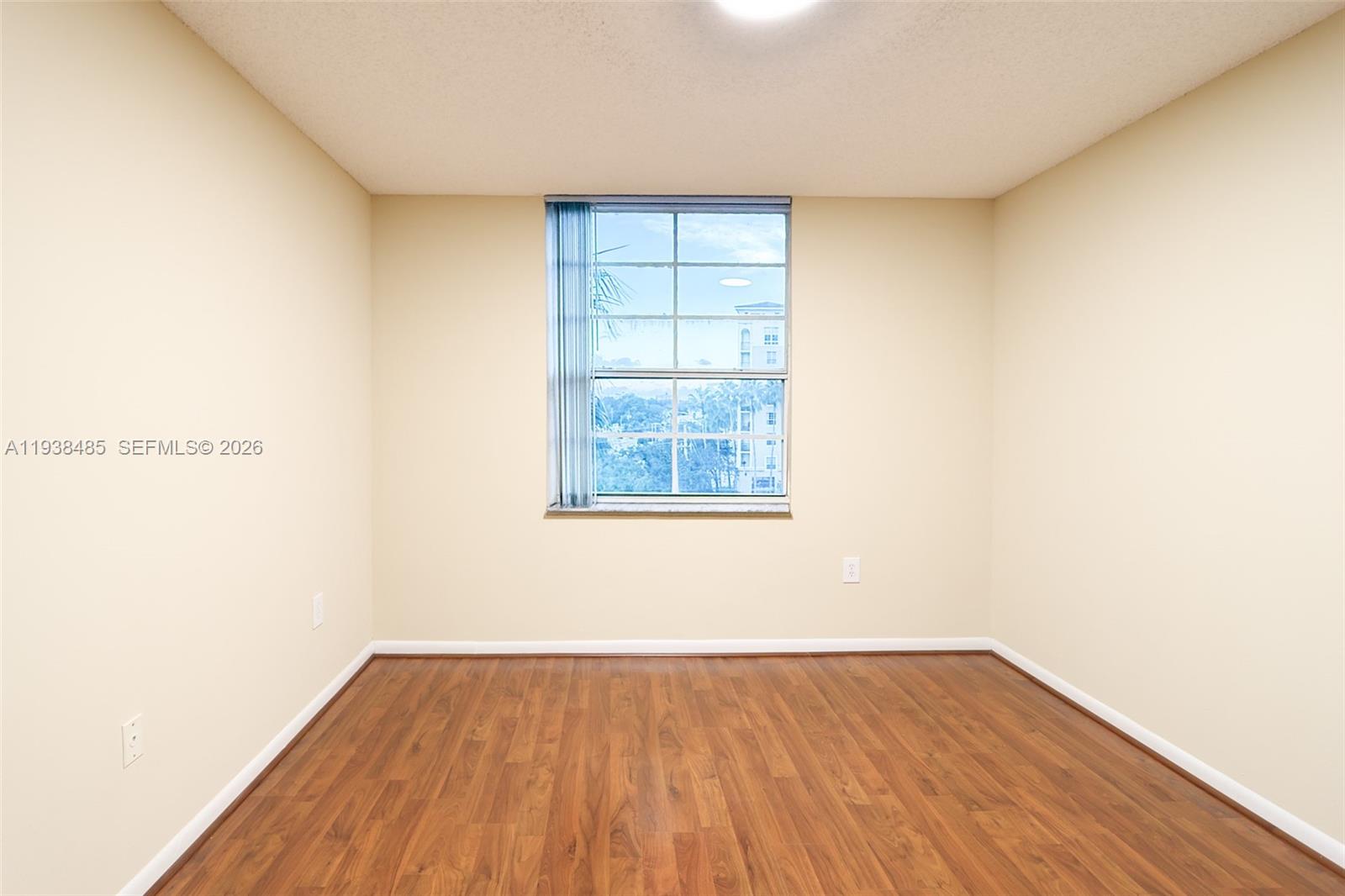 LAS OLAS BY THE RIVER CON - Residential Lease