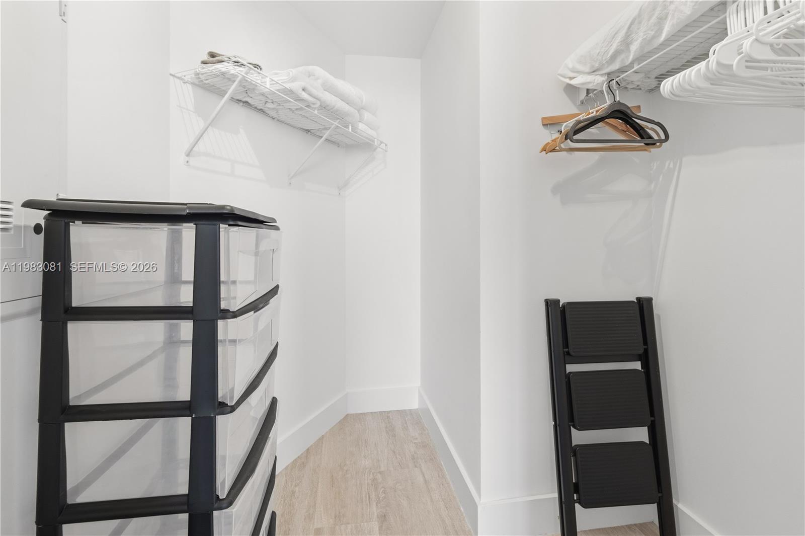 3401 MIDTOWN CONDO - Residential Lease