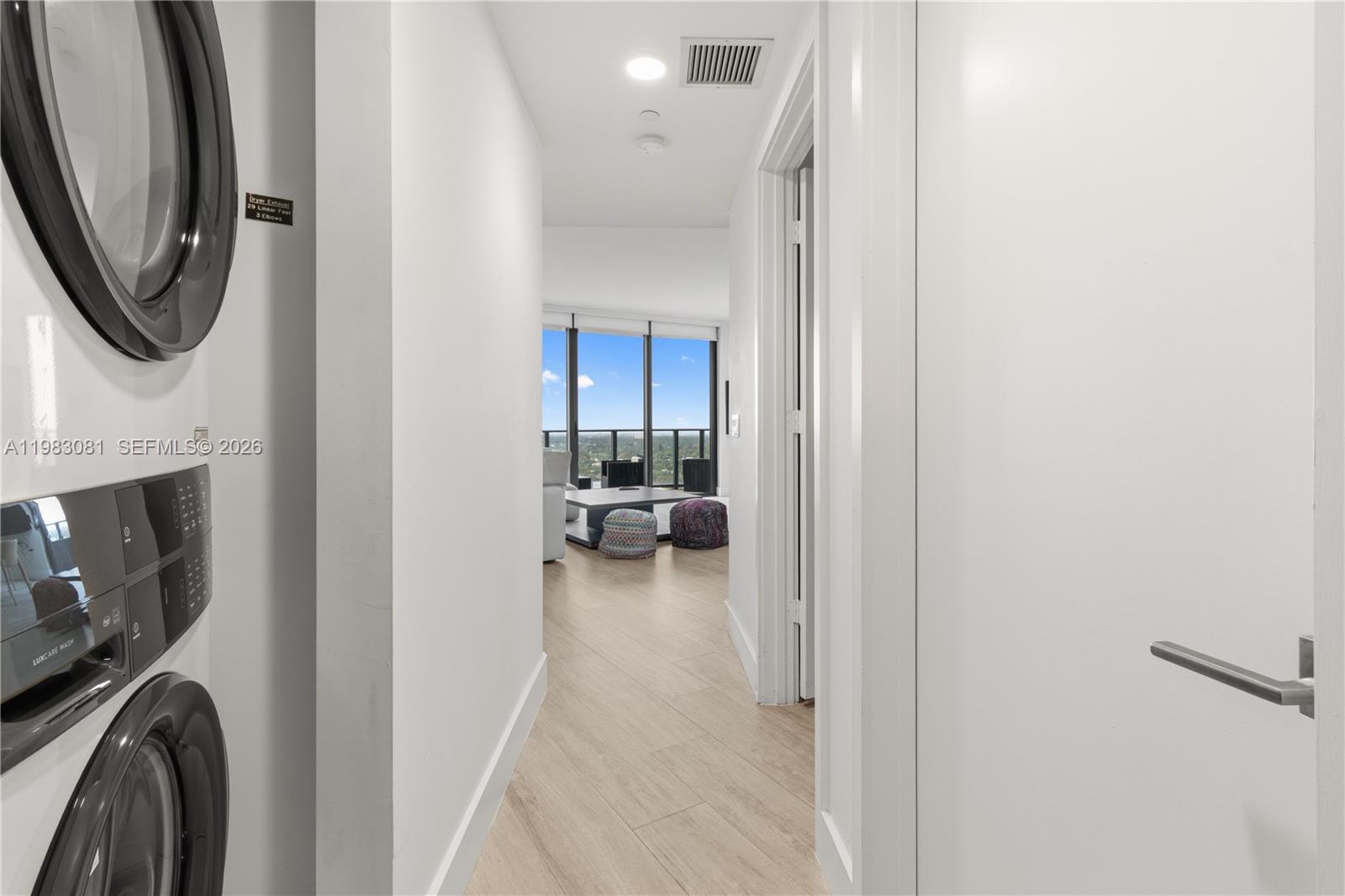 3401 MIDTOWN CONDO - Residential Lease