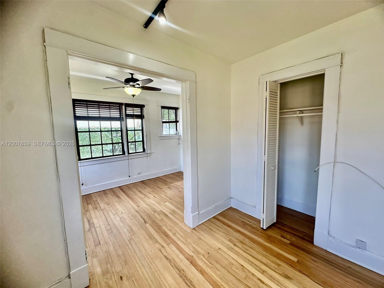 CORAL GABLES C C SEC 3 - Residential Lease