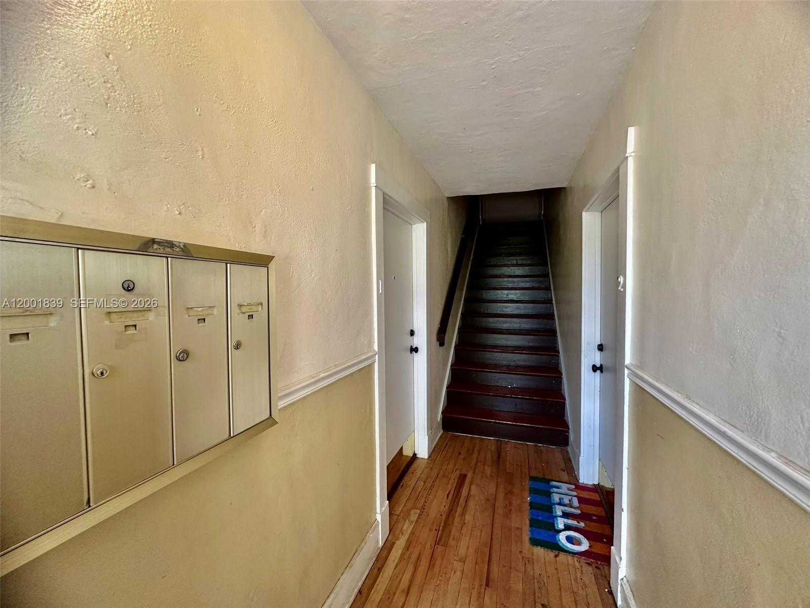 CORAL GABLES C C SEC 3 - Residential Lease