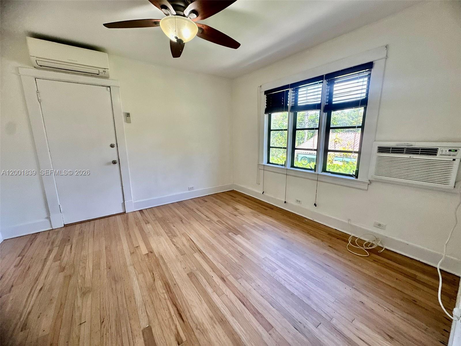 CORAL GABLES C C SEC 3 - Residential Lease