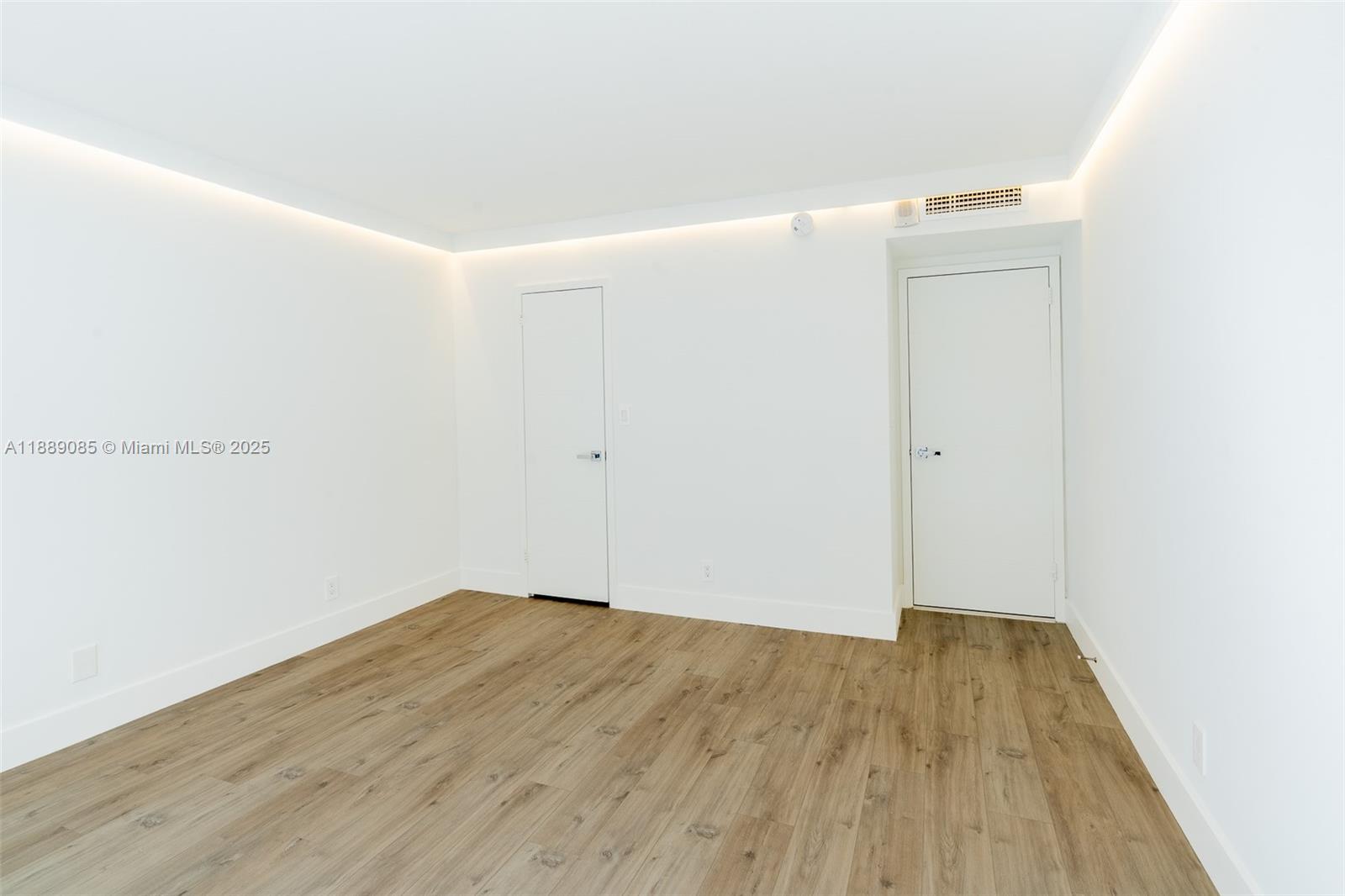 PARKER PLAZA CONDO ESTATE - Residential