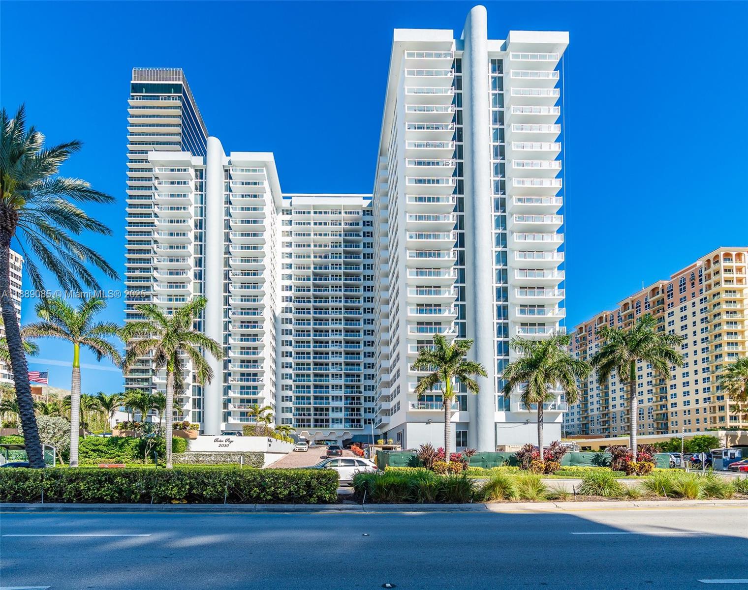 PARKER PLAZA CONDO ESTATE - Residential