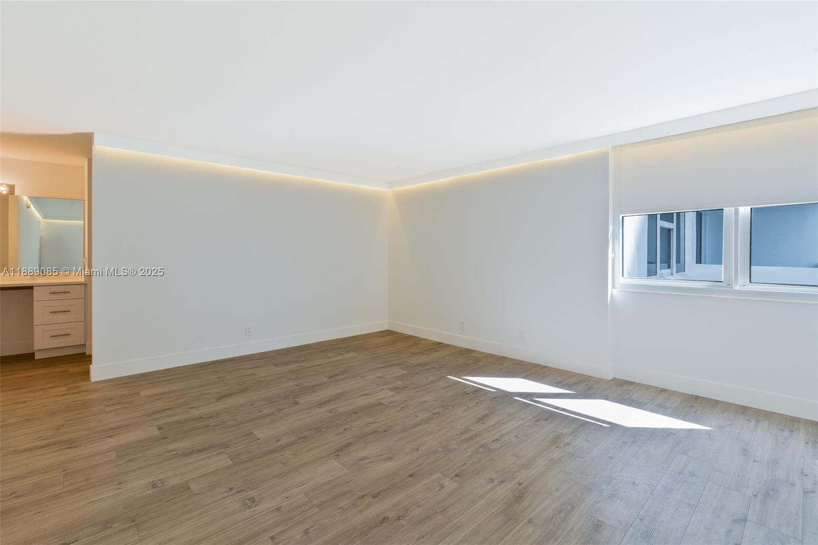 PARKER PLAZA CONDO ESTATE - Residential