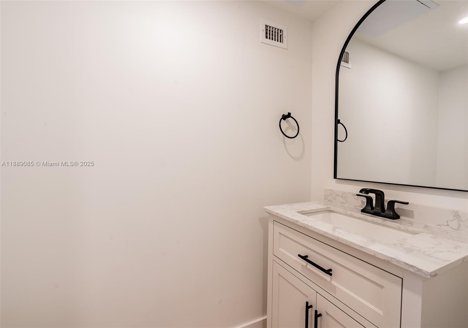 PARKER PLAZA CONDO ESTATE - Residential