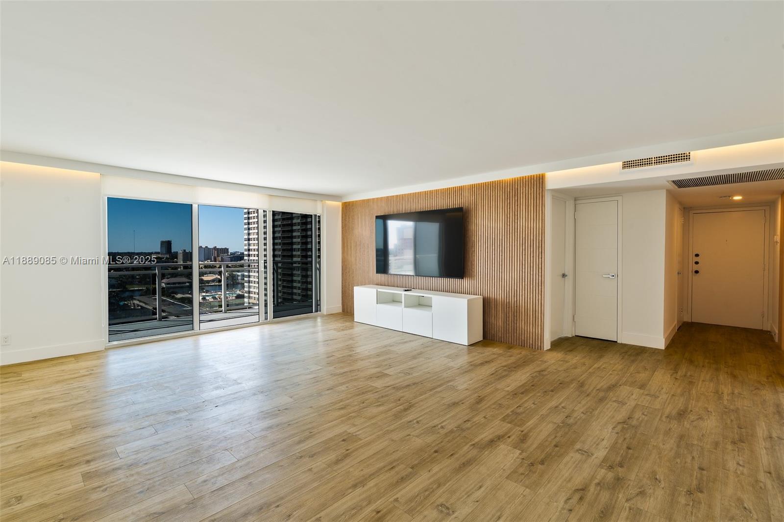 PARKER PLAZA CONDO ESTATE - Residential