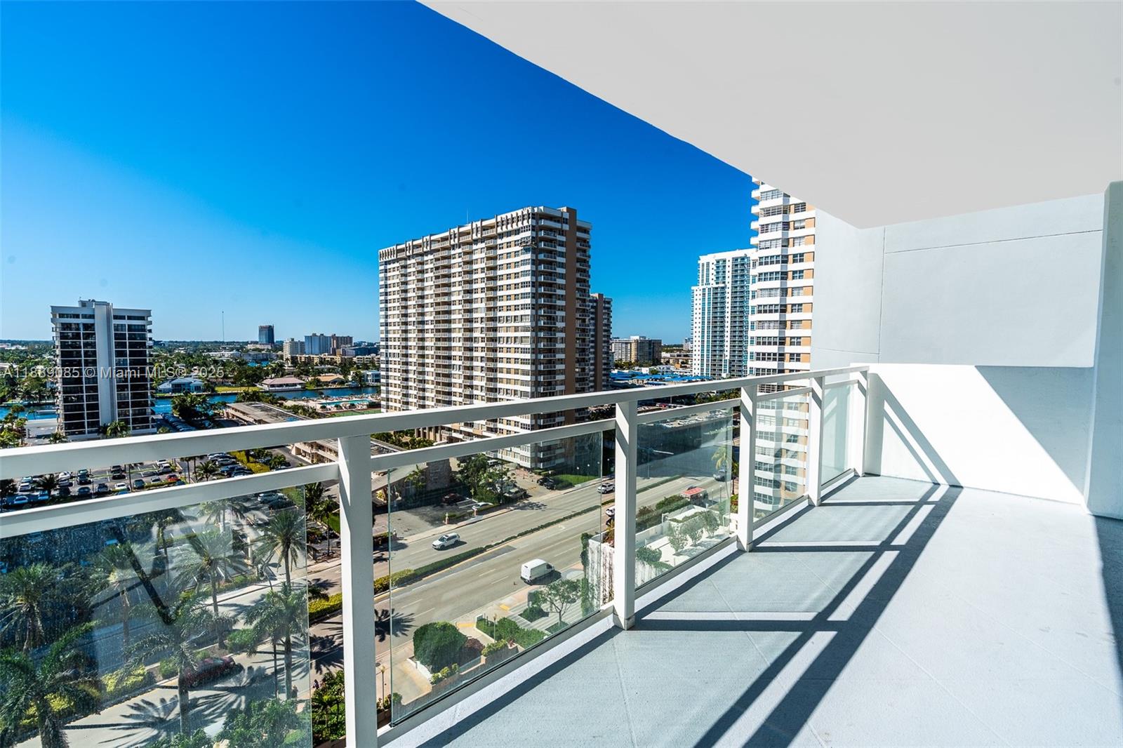 Stunning, Newly Renovated 3-Bedroom Apartment with Breathtaking Views! Completely renovated 3-bedroom, 2.5-bathroom apartment, one of the largest floor plans in the building! Thoughtfully designed with high-end finishes and ample storage, including 2 walk-in closets in master room, this unit offers both comfort and elegance. Enjoy spectacular Intracoastal and skyline views, where sunsets paint the sky every evening. The building offers resort-style amenities, including beach service, a luxurious pool, fitness center, and more, providing the ultimate coastal living experience.
Live like you're on vacation every day, don’t miss this opportunity!