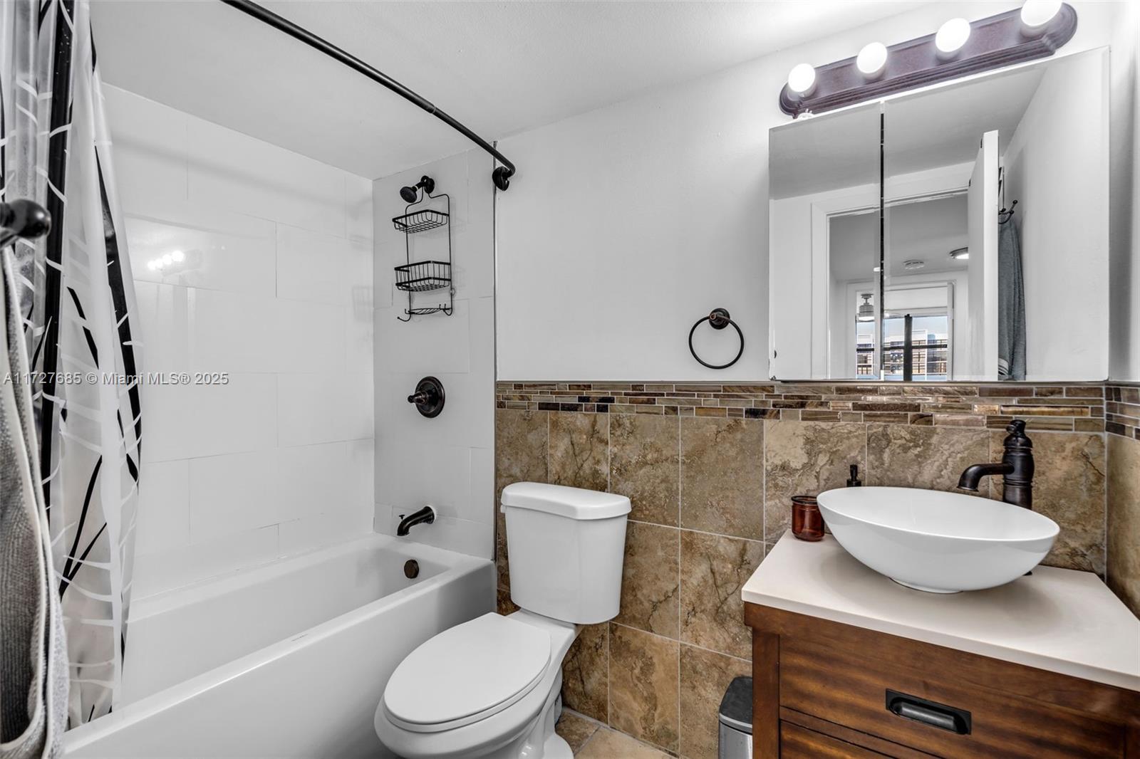 TOWERS OF OCEANVIEW EAST - Residential