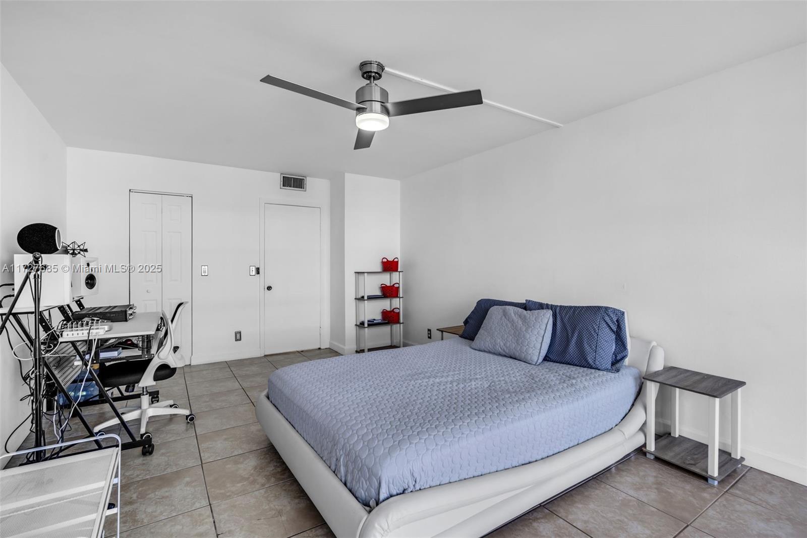 TOWERS OF OCEANVIEW EAST - Residential