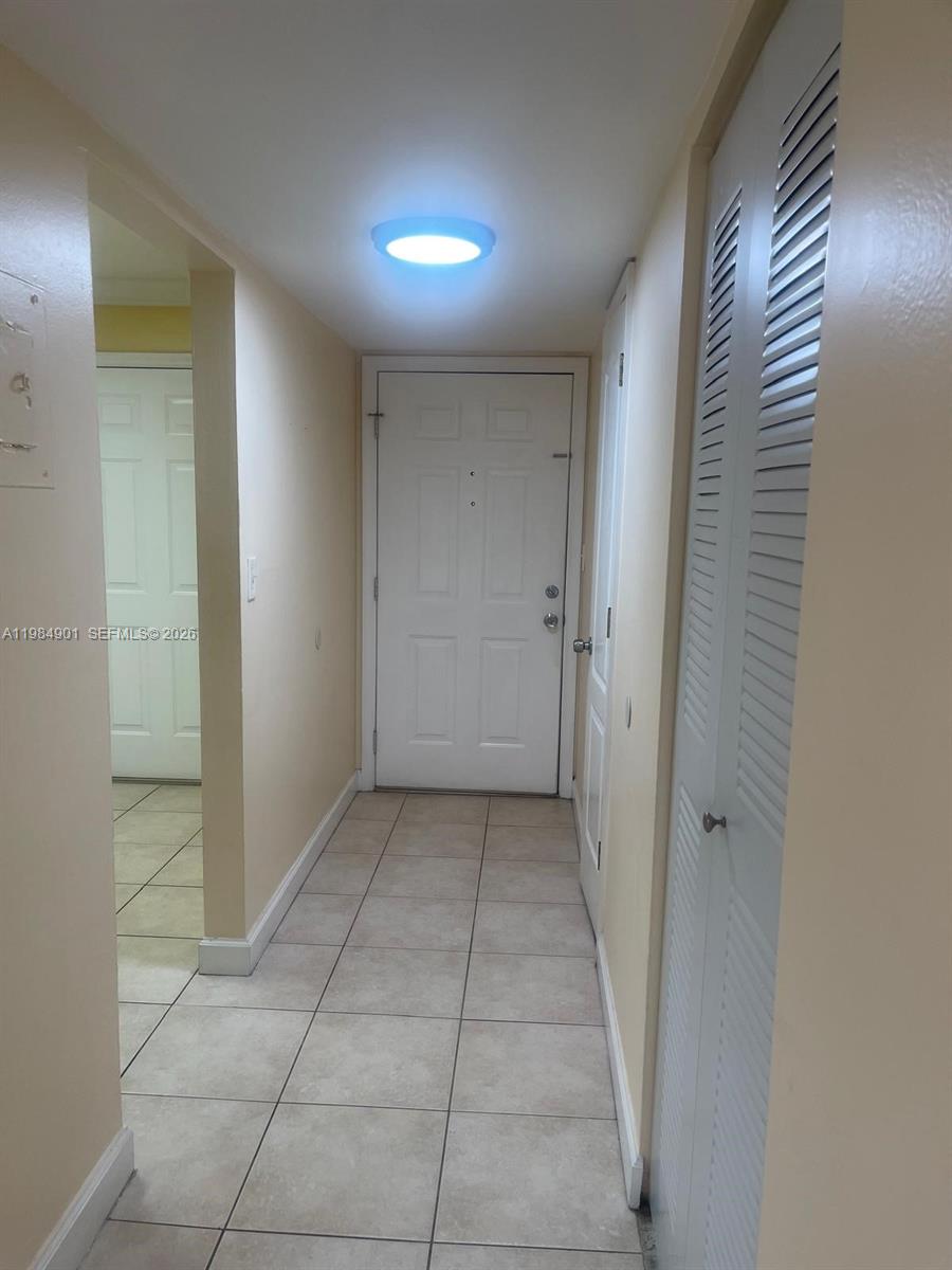 COURTYARDS AT KENDALL CON - Residential