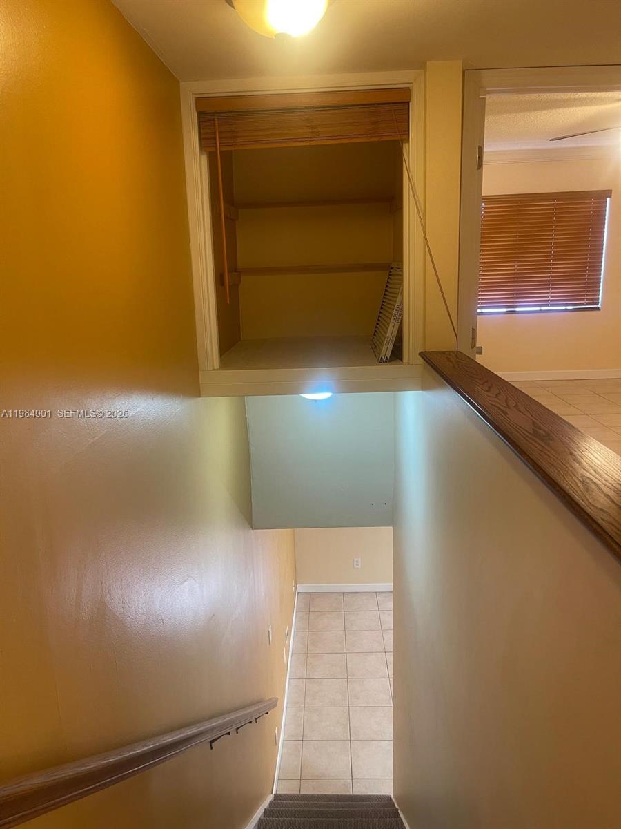 COURTYARDS AT KENDALL CON - Residential