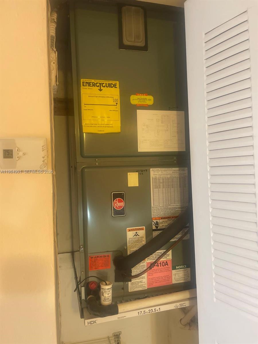 COURTYARDS AT KENDALL CON - Residential