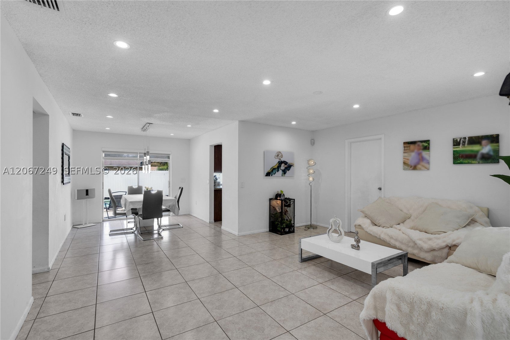 11911 NW 32nd Mnr