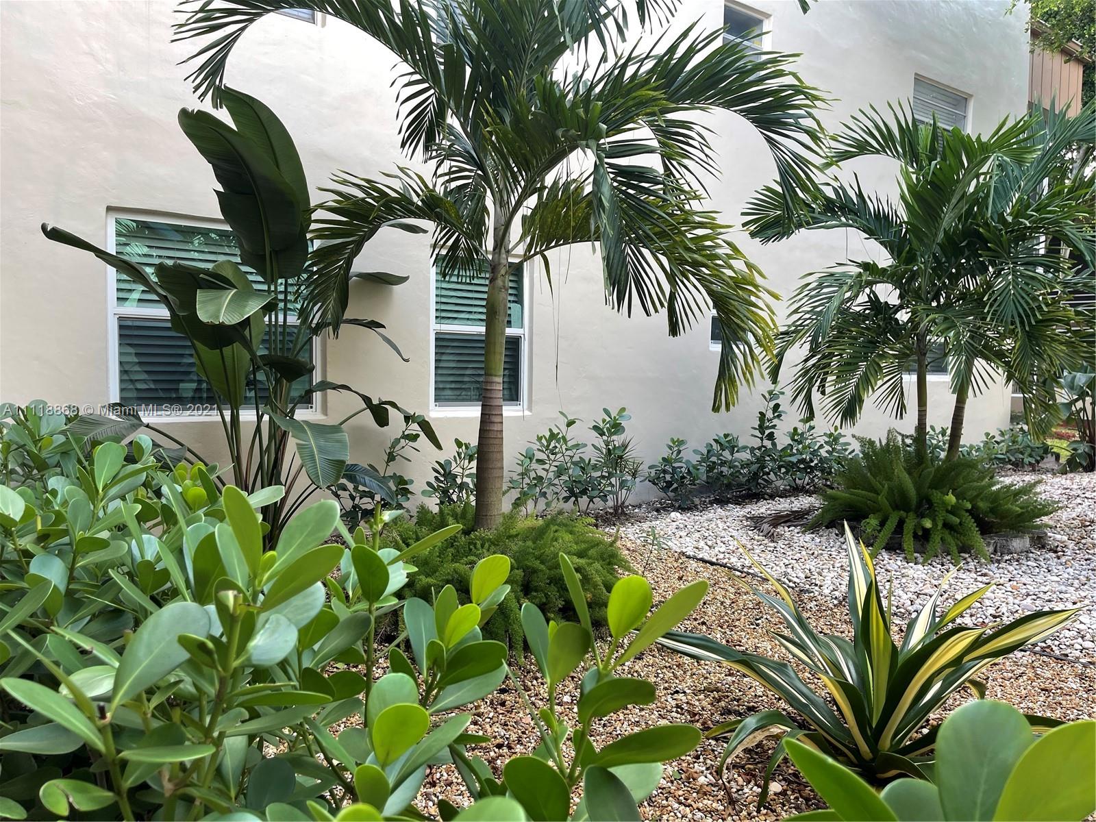 KINGS POINT PIEDMONT COND - Residential