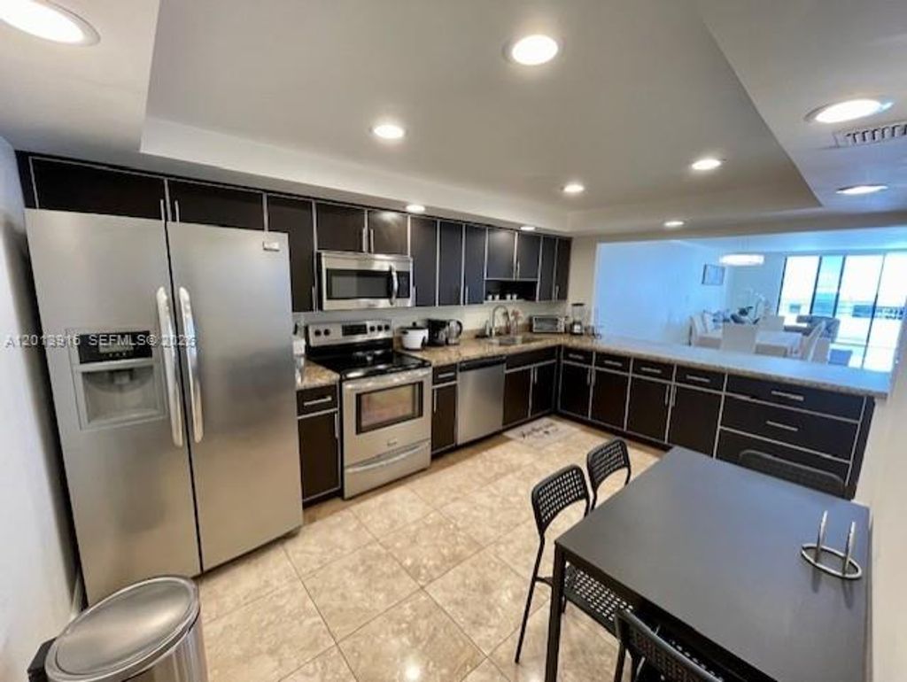 Photo of 2500 Parkview Dr #2114, Hallandale Beach, FL 33009 (MLS # A12013916)