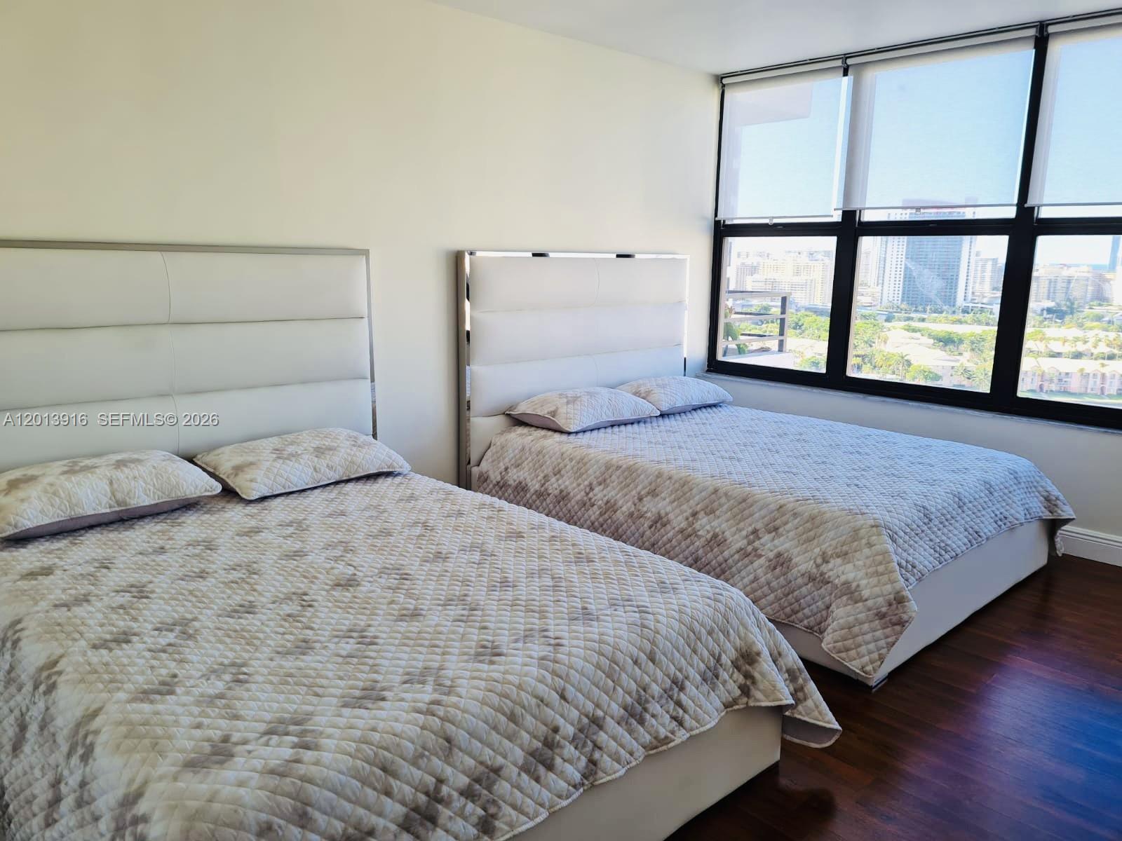 OLYMPUS CONDO PHASE - Residential Lease