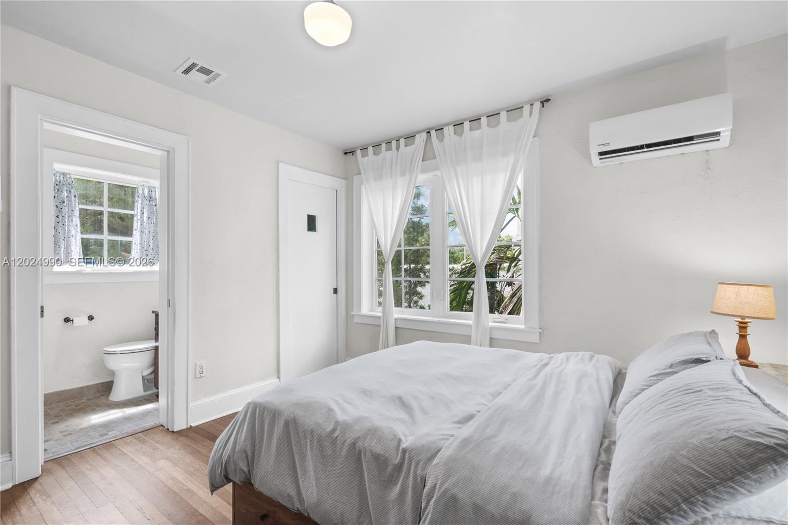 CORAL GABLES GRANADA SEC - Residential