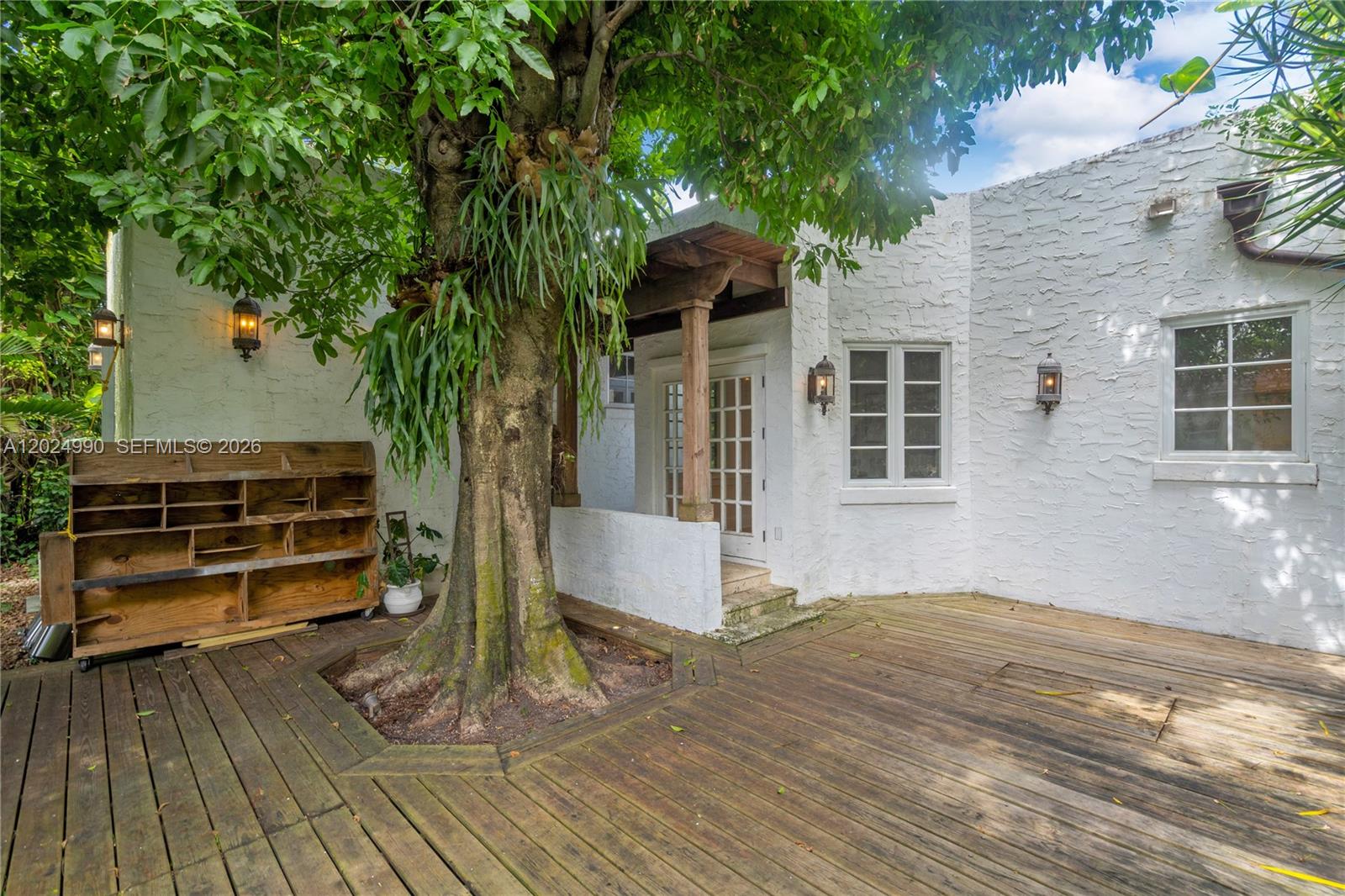 CORAL GABLES GRANADA SEC - Residential
