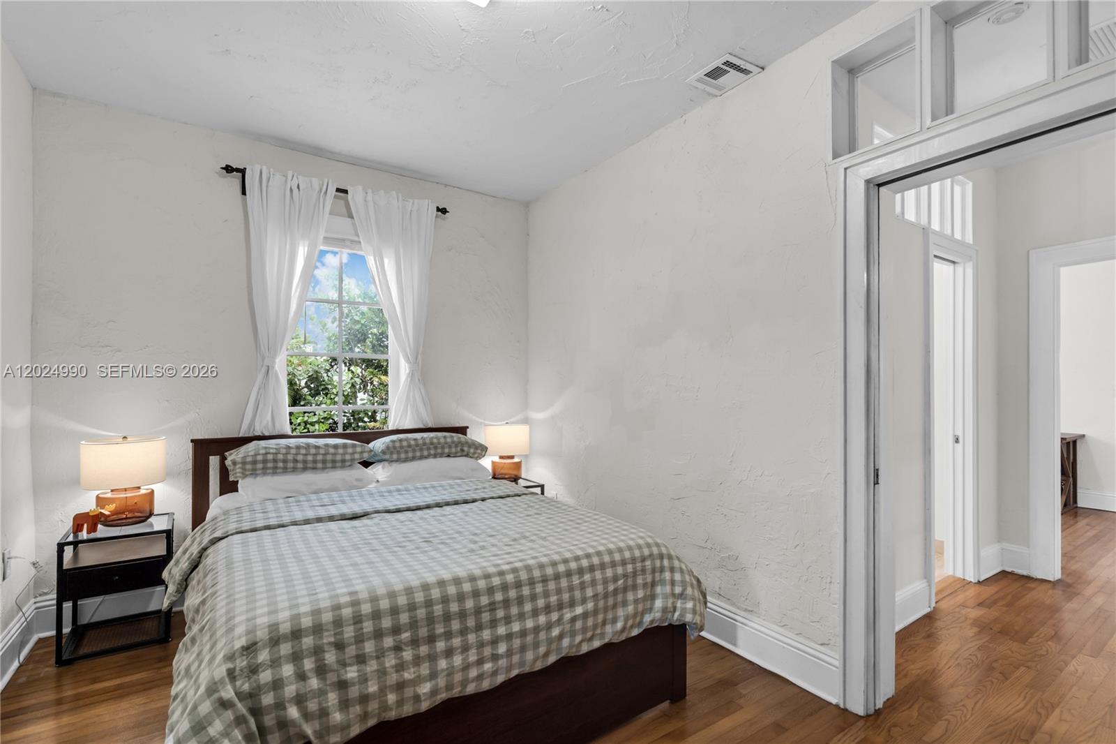 CORAL GABLES GRANADA SEC - Residential
