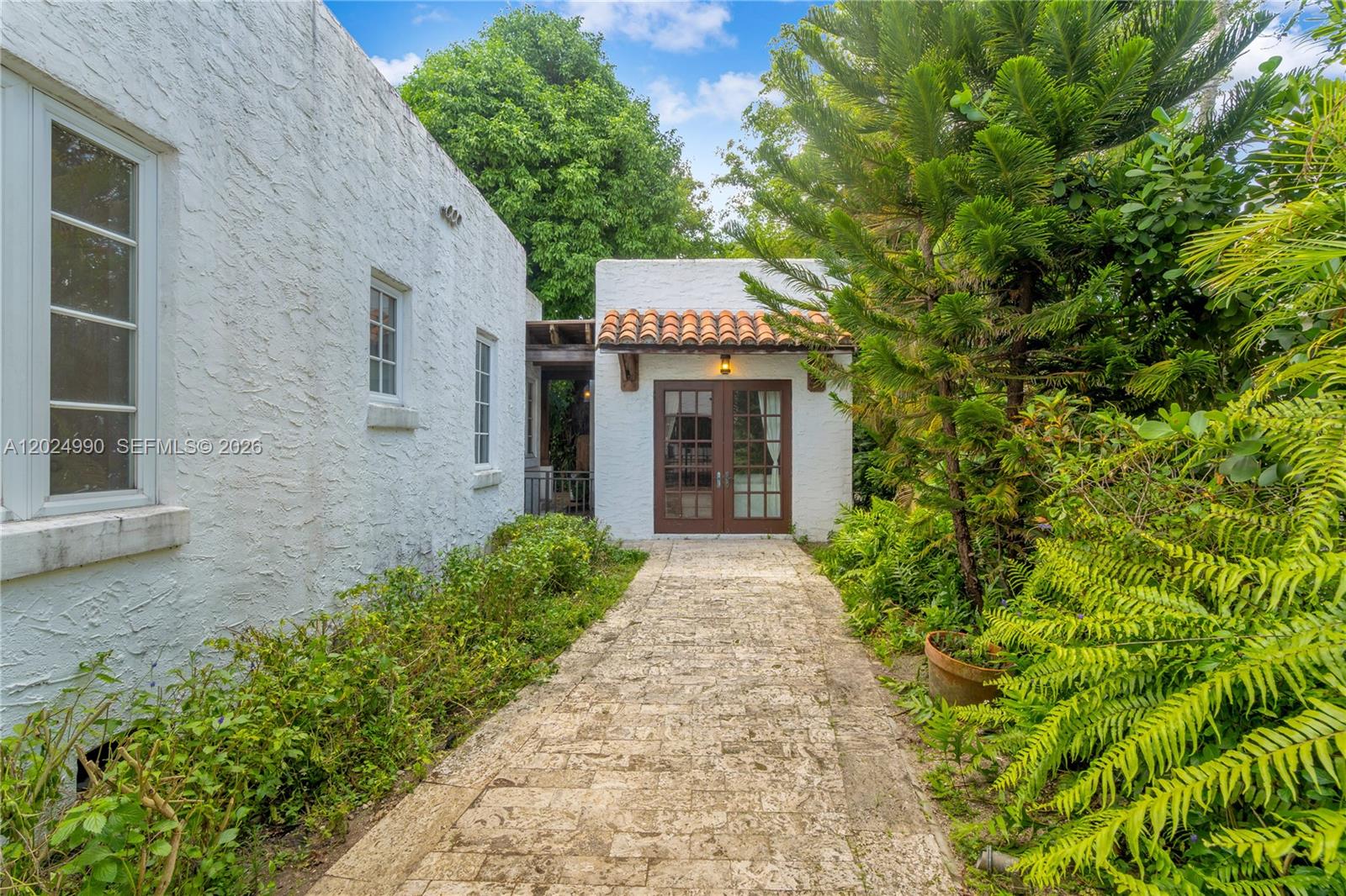 CORAL GABLES GRANADA SEC - Residential
