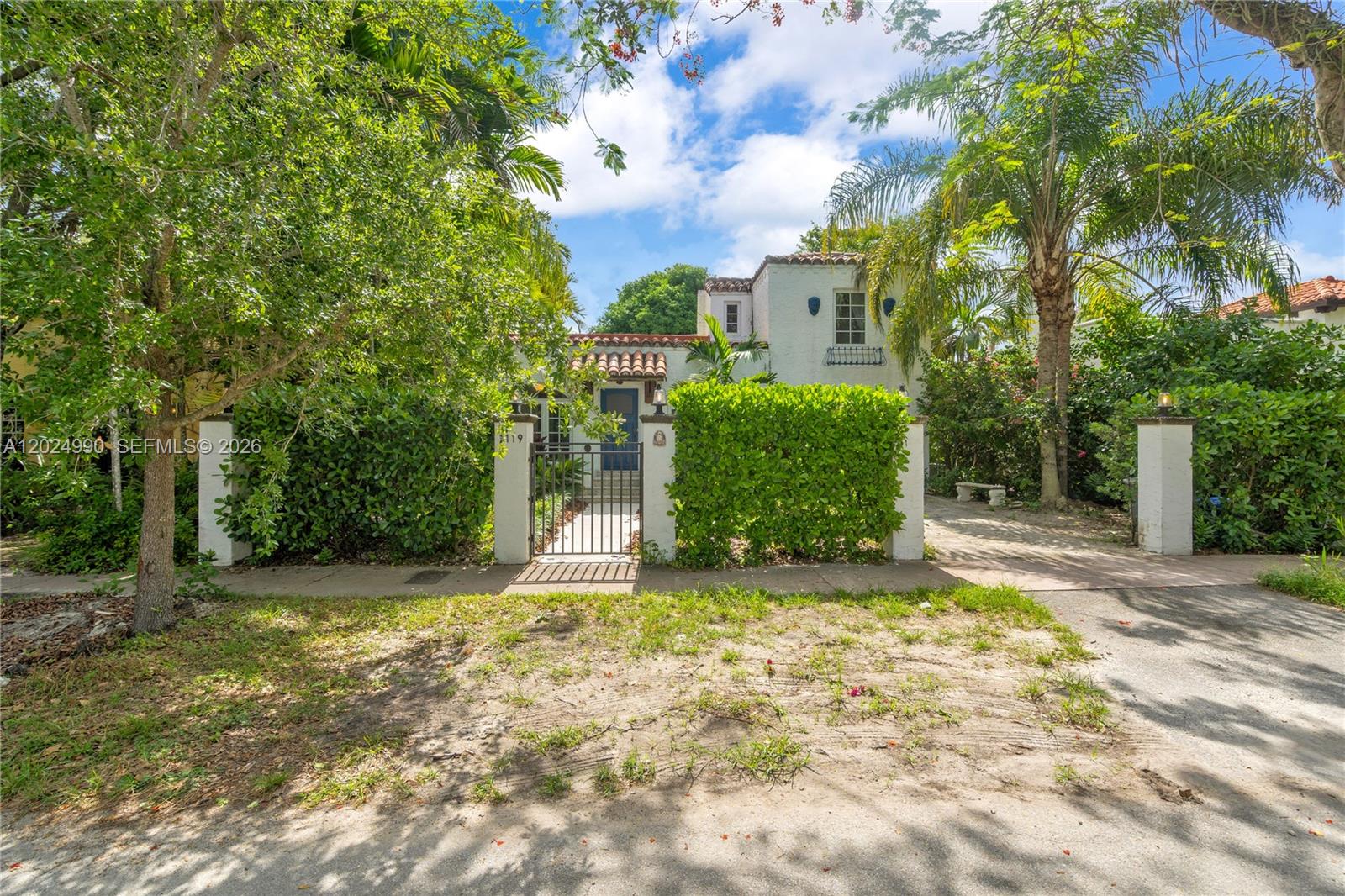 CORAL GABLES GRANADA SEC - Residential