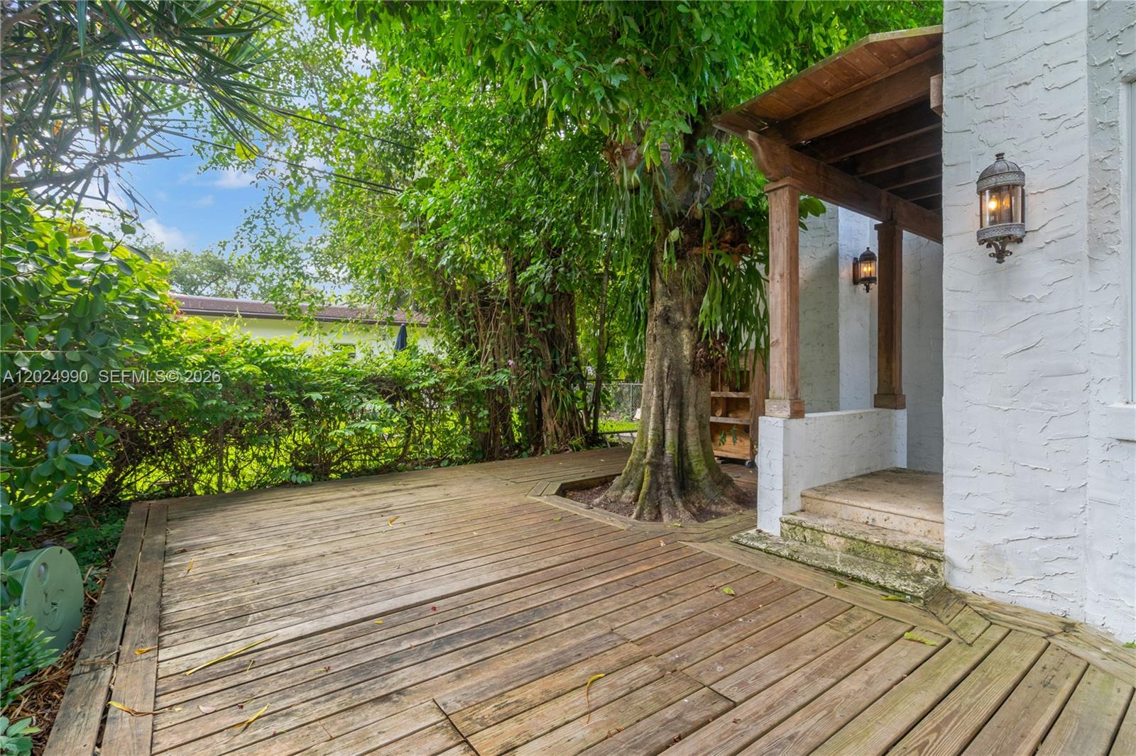 CORAL GABLES GRANADA SEC - Residential