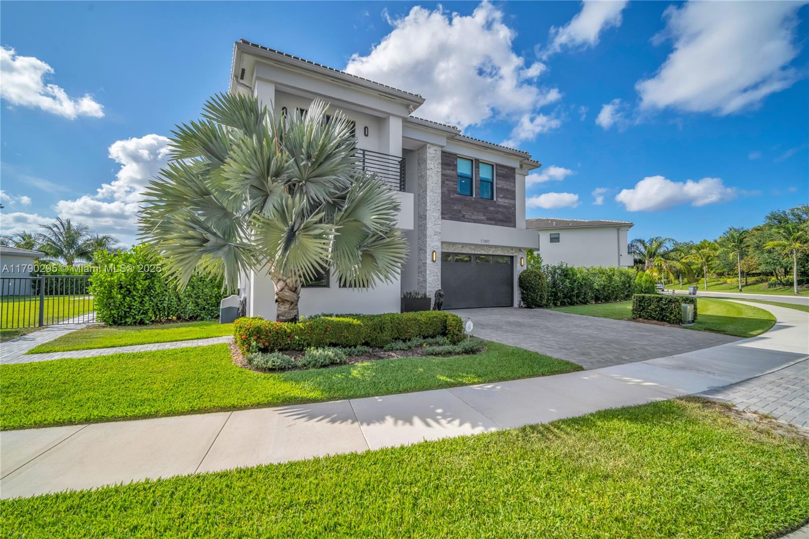 BRIDGES MIZNER PUD BRIDGE - Residential