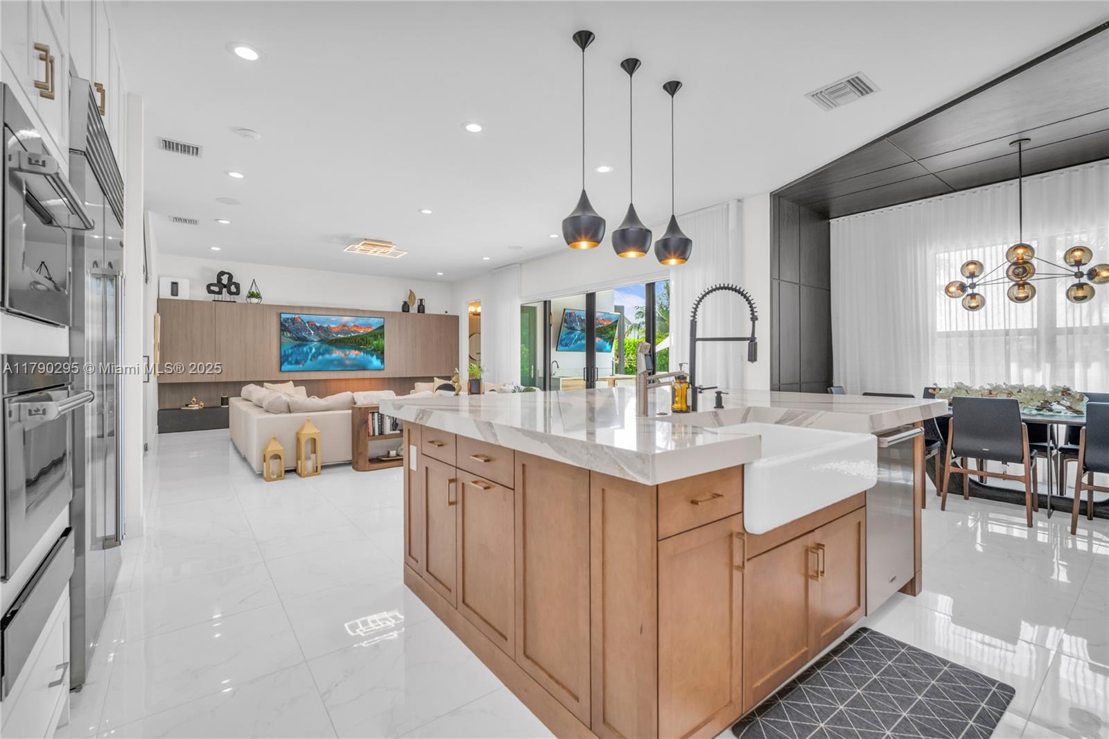 BRIDGES MIZNER PUD BRIDGE - Residential