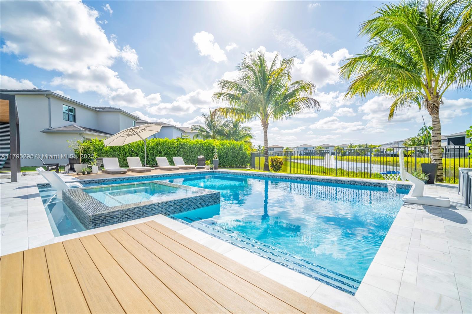 BRIDGES MIZNER PUD BRIDGE - Residential