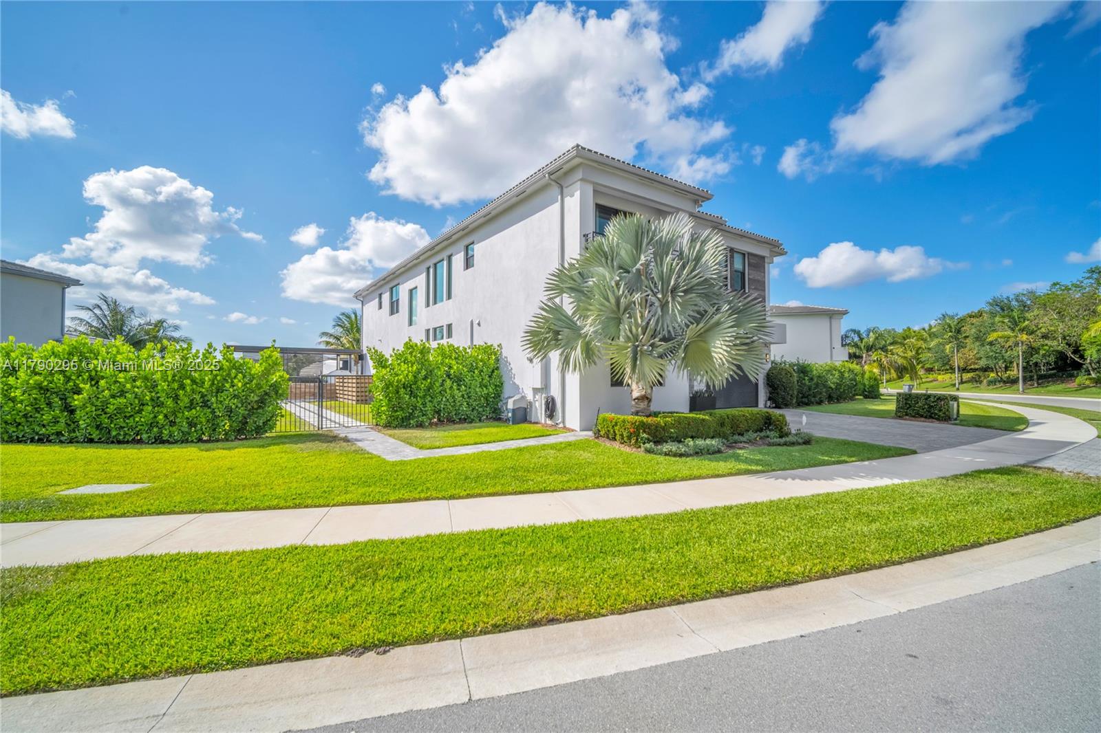 BRIDGES MIZNER PUD BRIDGE - Residential