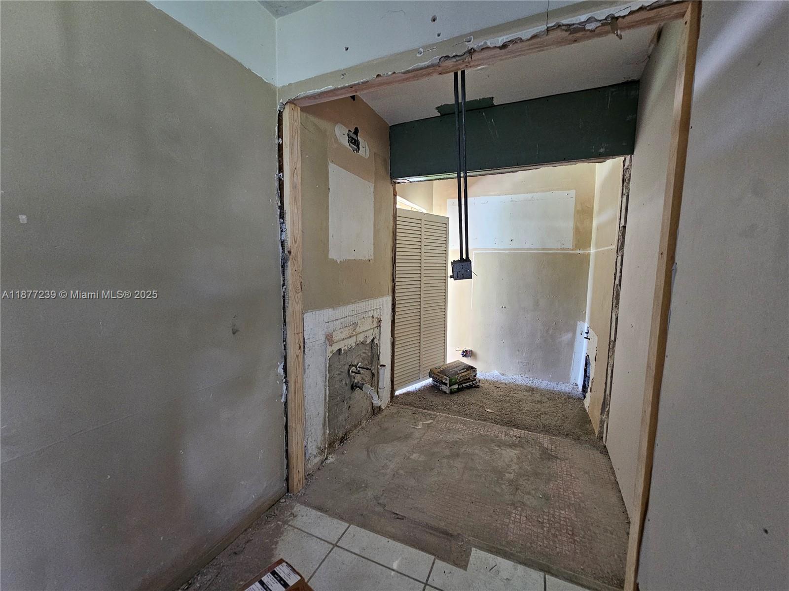 MIRAMAR PARK 2ND ADD - Residential