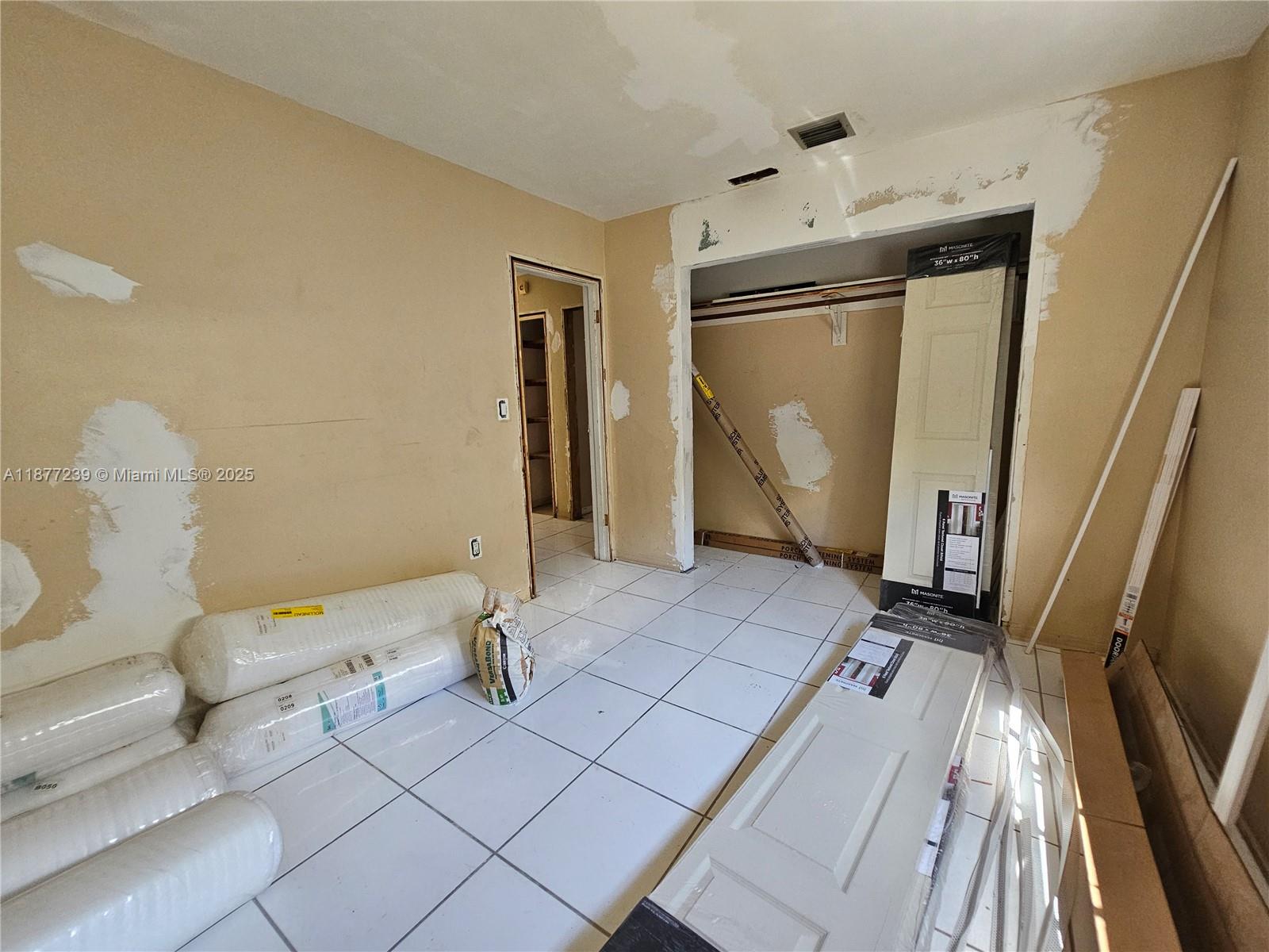 MIRAMAR PARK 2ND ADD - Residential