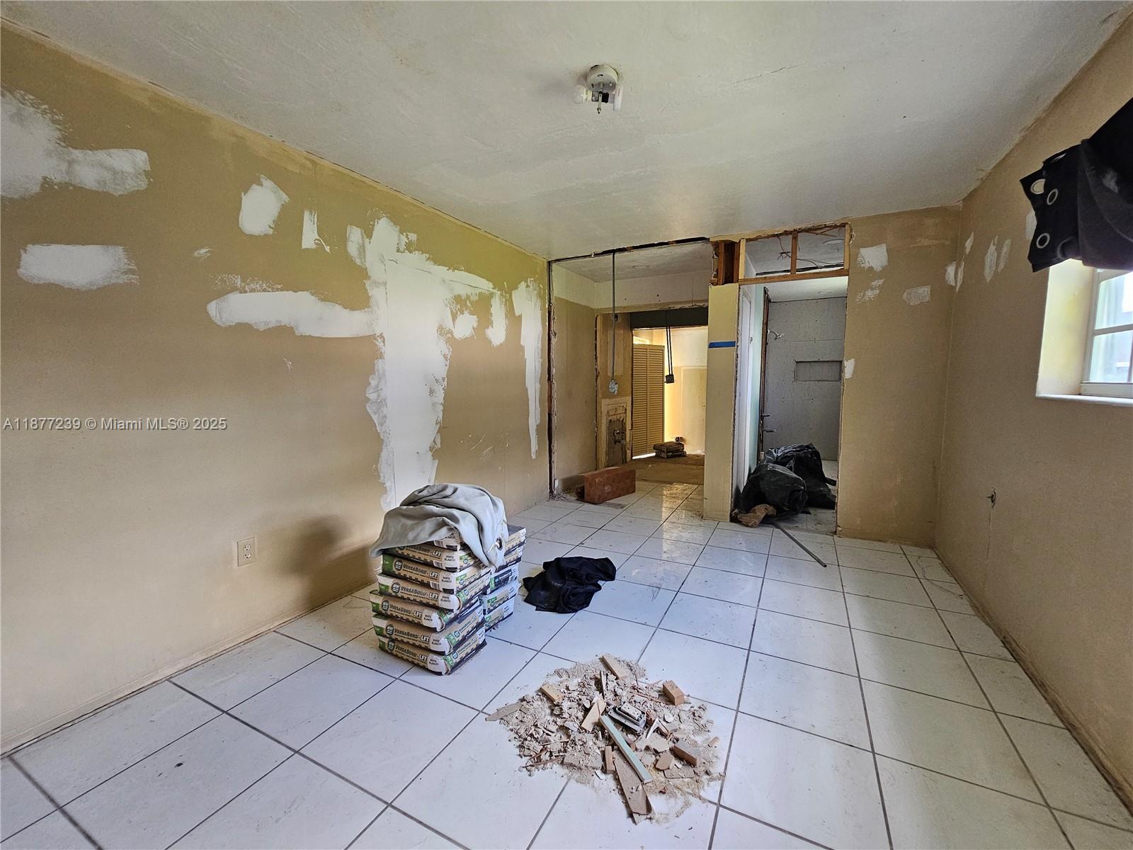 MIRAMAR PARK 2ND ADD - Residential